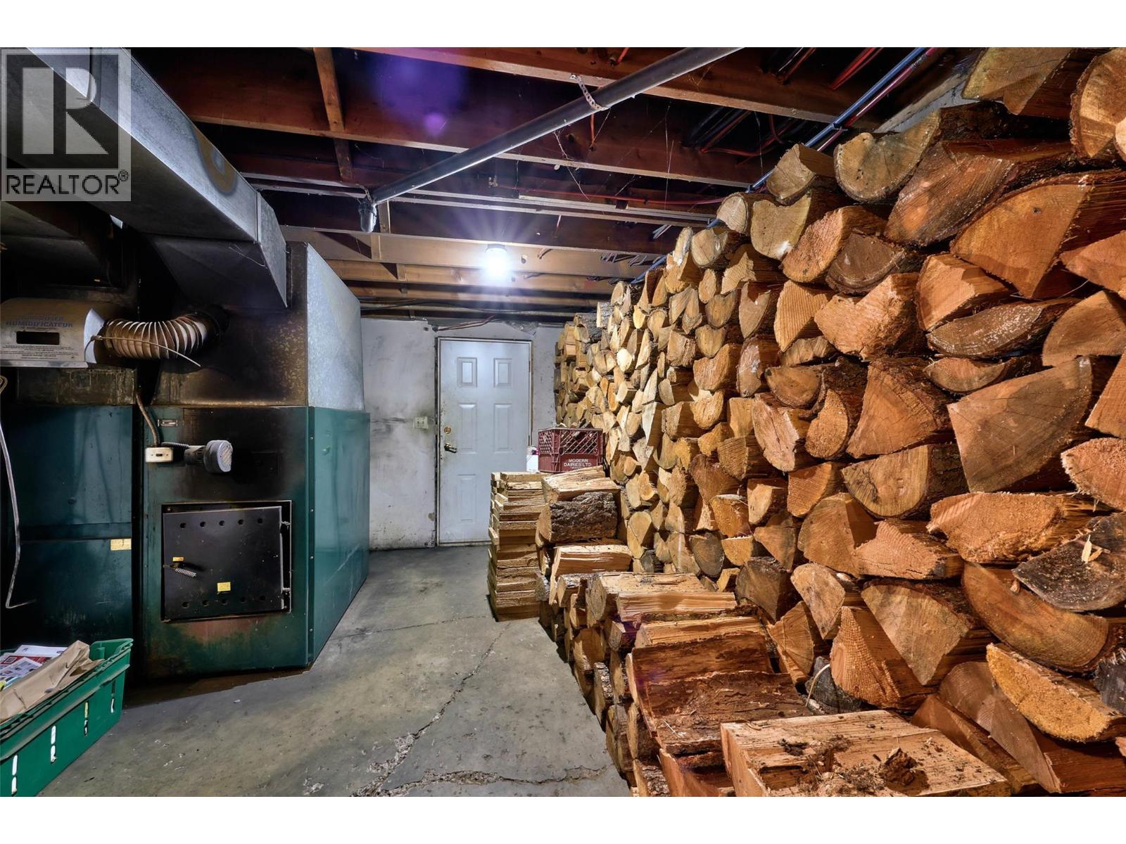 601 Yellowhead Highway S, Mclure, British Columbia  V0E 2H0 - Photo 36 - 10357485