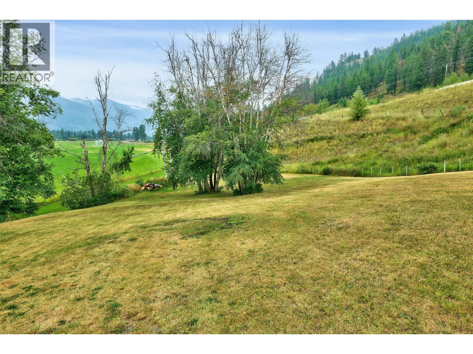 601 Yellowhead Highway S, Mclure, British Columbia  V0E 2H0 - Photo 42 - 10357485