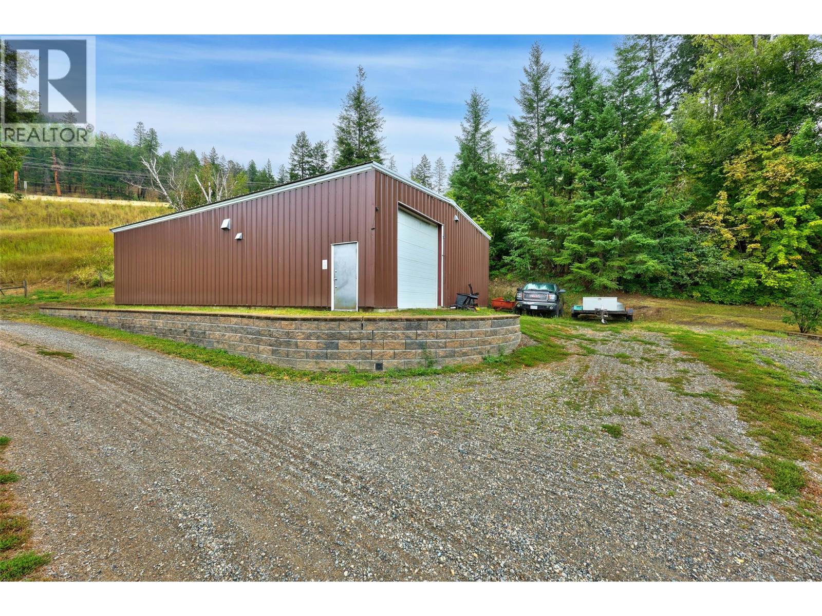 601 Yellowhead Highway S, Mclure, British Columbia  V0E 2H0 - Photo 46 - 10357485