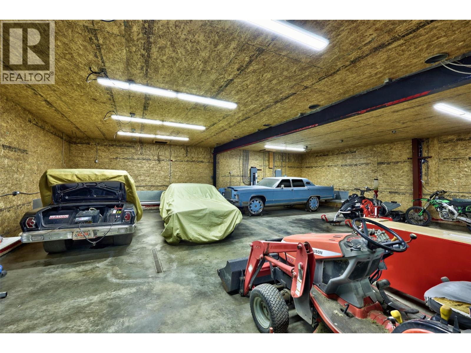 601 Yellowhead Highway S, Mclure, British Columbia  V0E 2H0 - Photo 48 - 10357485