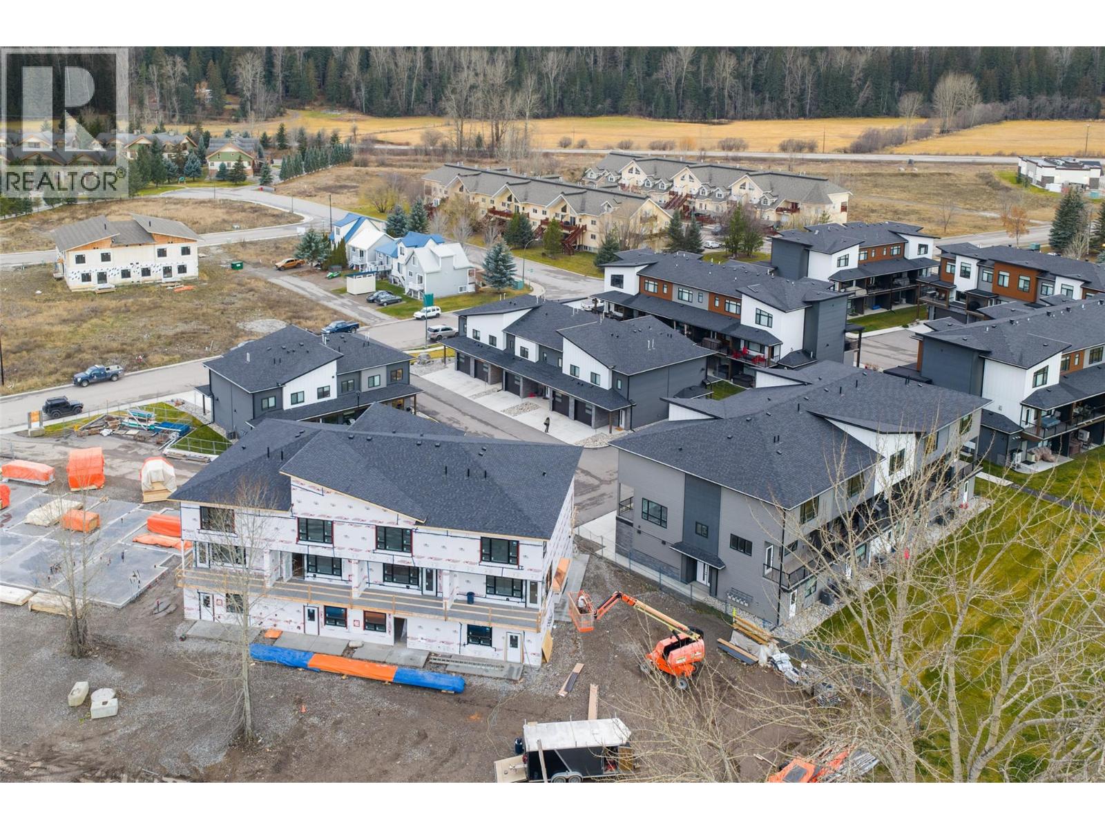 800 Riverside Way Unit# 404, Fernie, British Columbia  V0B 1M7 - Photo 42 - 10349200