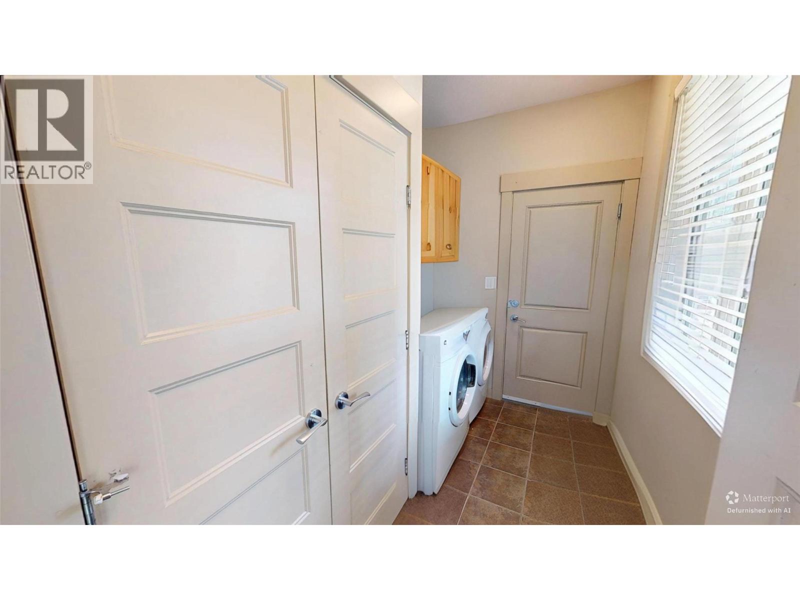 4967 Saddlewood Lane, Radium Hot Springs, British Columbia  V0A 1M0 - Photo 10 - 10358796