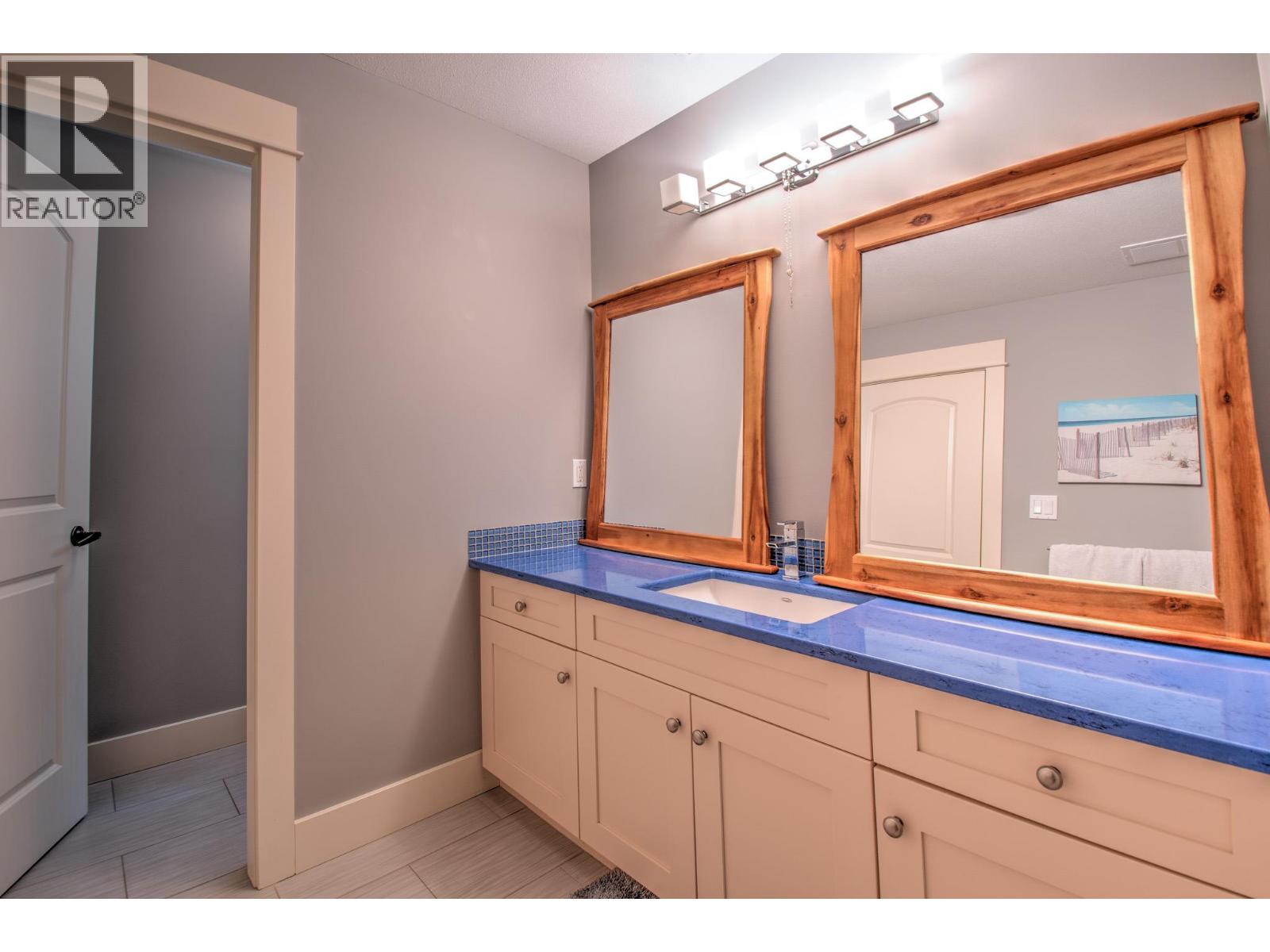 5409 Willow Drive, Vernon, British Columbia  V1T 2E4 - Photo 24 - 10358758