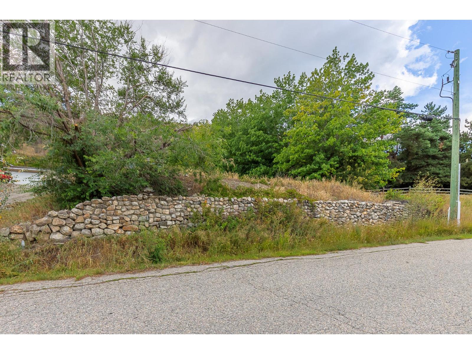 6610 Goose Lake Road, Vernon, British Columbia  V1H 1W2 - Photo 2 - 10358684