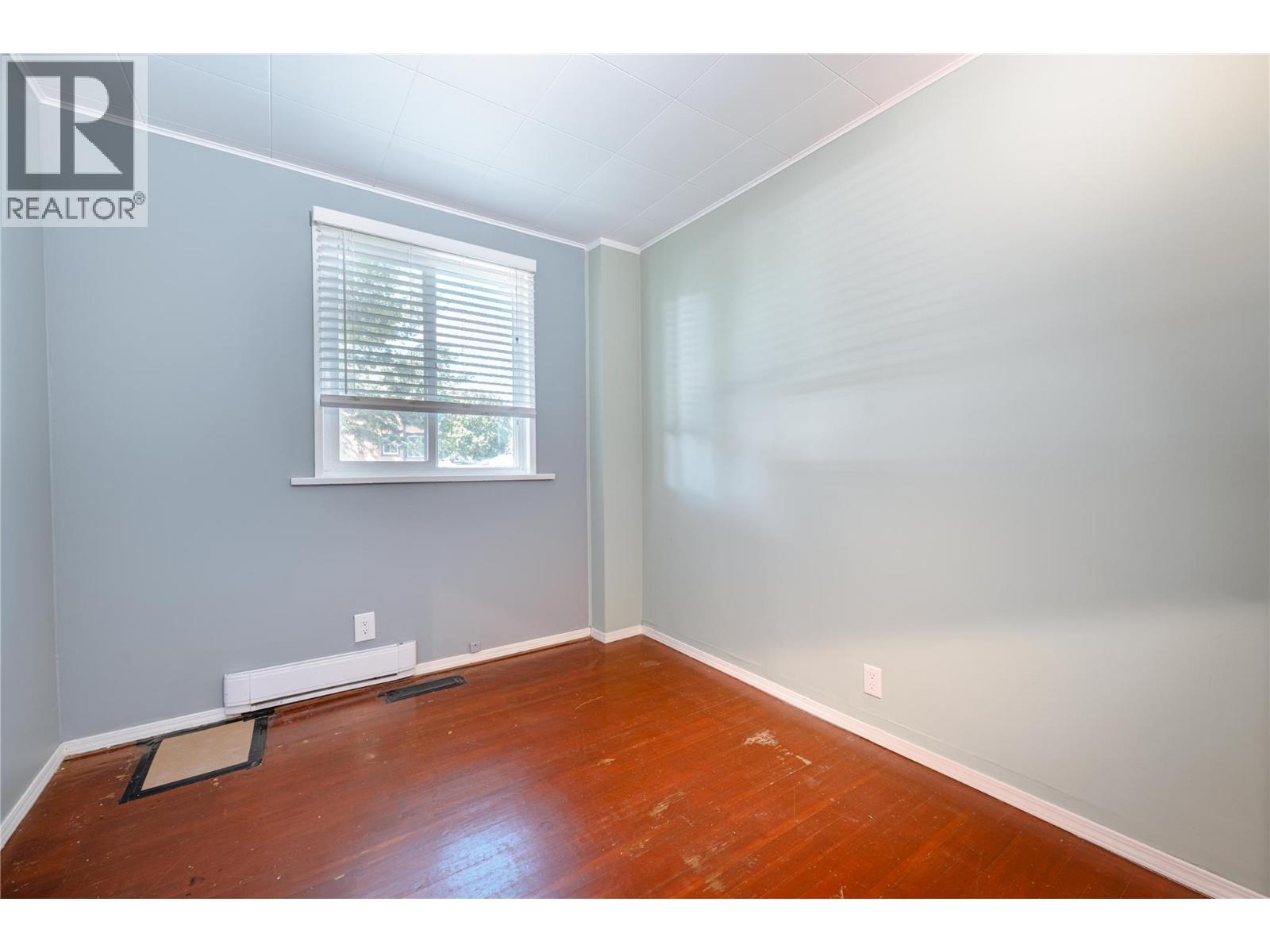 503 Third Street E, Revelstoke, British Columbia  V0E 2S0 - Photo 16 - 10358517