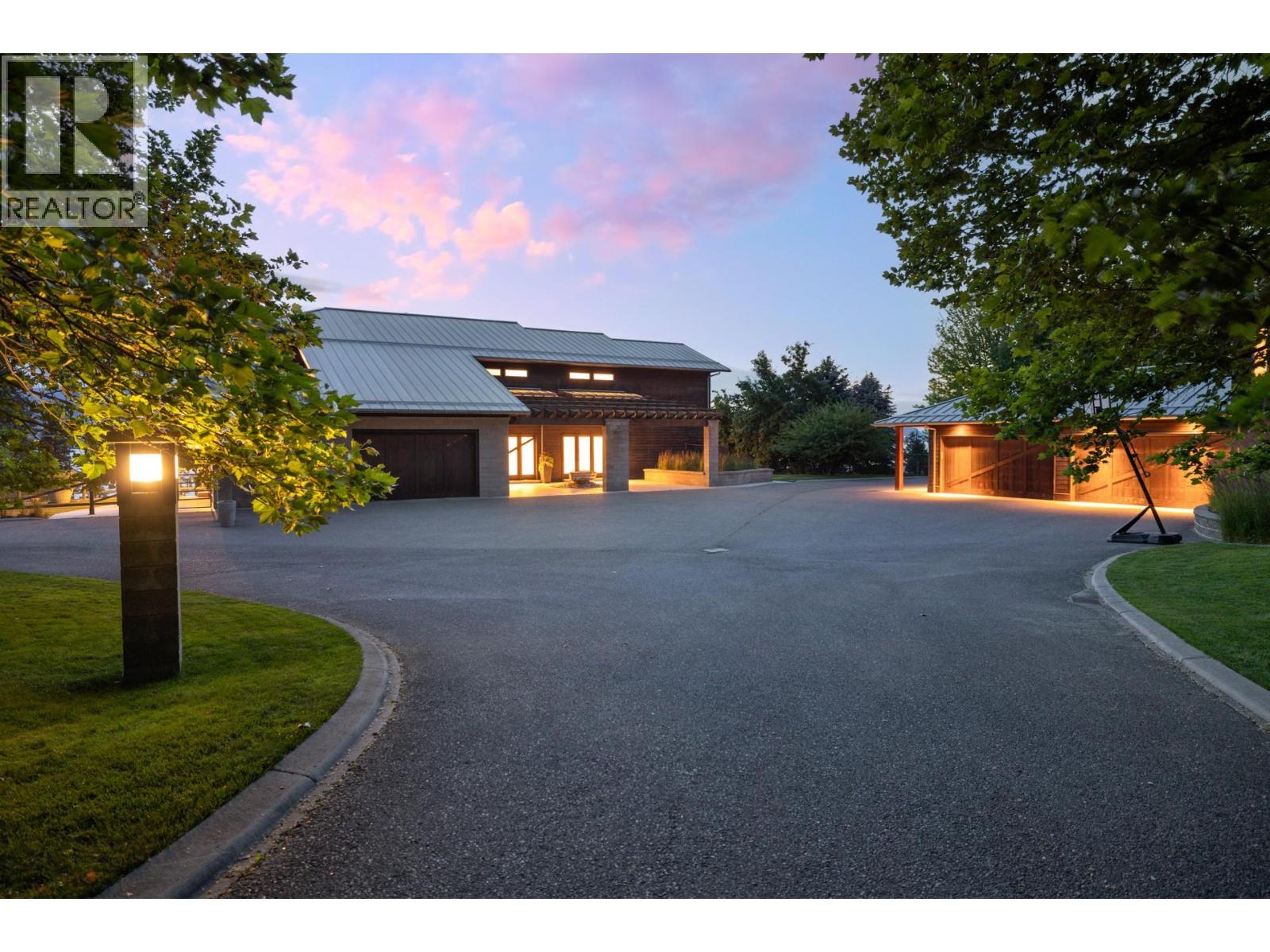 4840 Lakeshore Road, Kelowna, British Columbia  V1W 4H6 - Photo 11 - 10358738