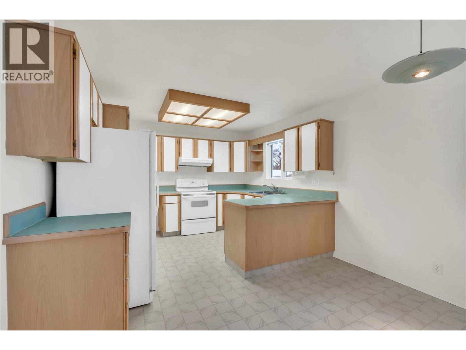 17017 Snow Avenue Unit# 24, Summerland, British Columbia  V0H 1Z6 - Photo 6 - 10358673