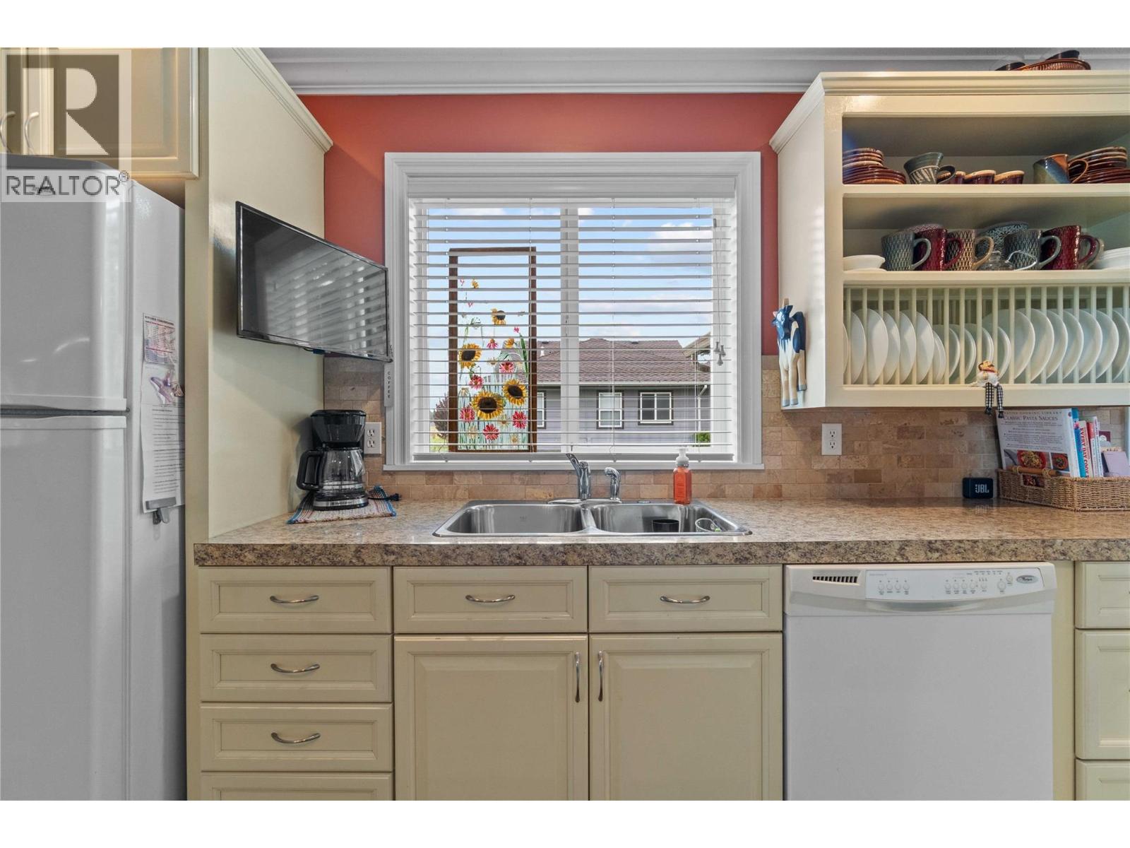 2552 Golf View Crescent, Blind Bay, British Columbia  V0E 1H2 - Photo 12 - 10358769