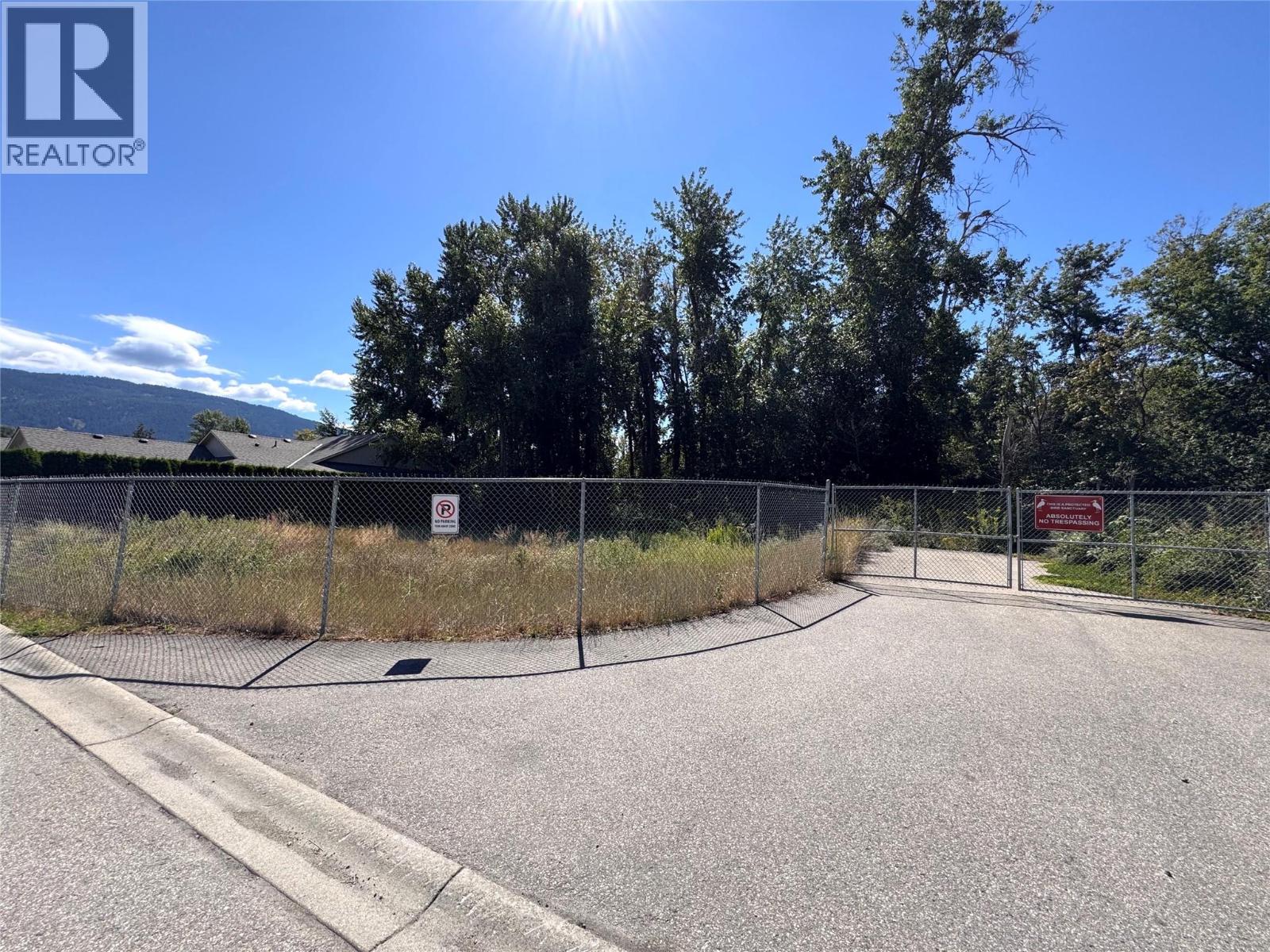 2200 53 Avenue Unit# 108, Vernon, British Columbia  V1T 9N8 - Photo 1 - 10358786