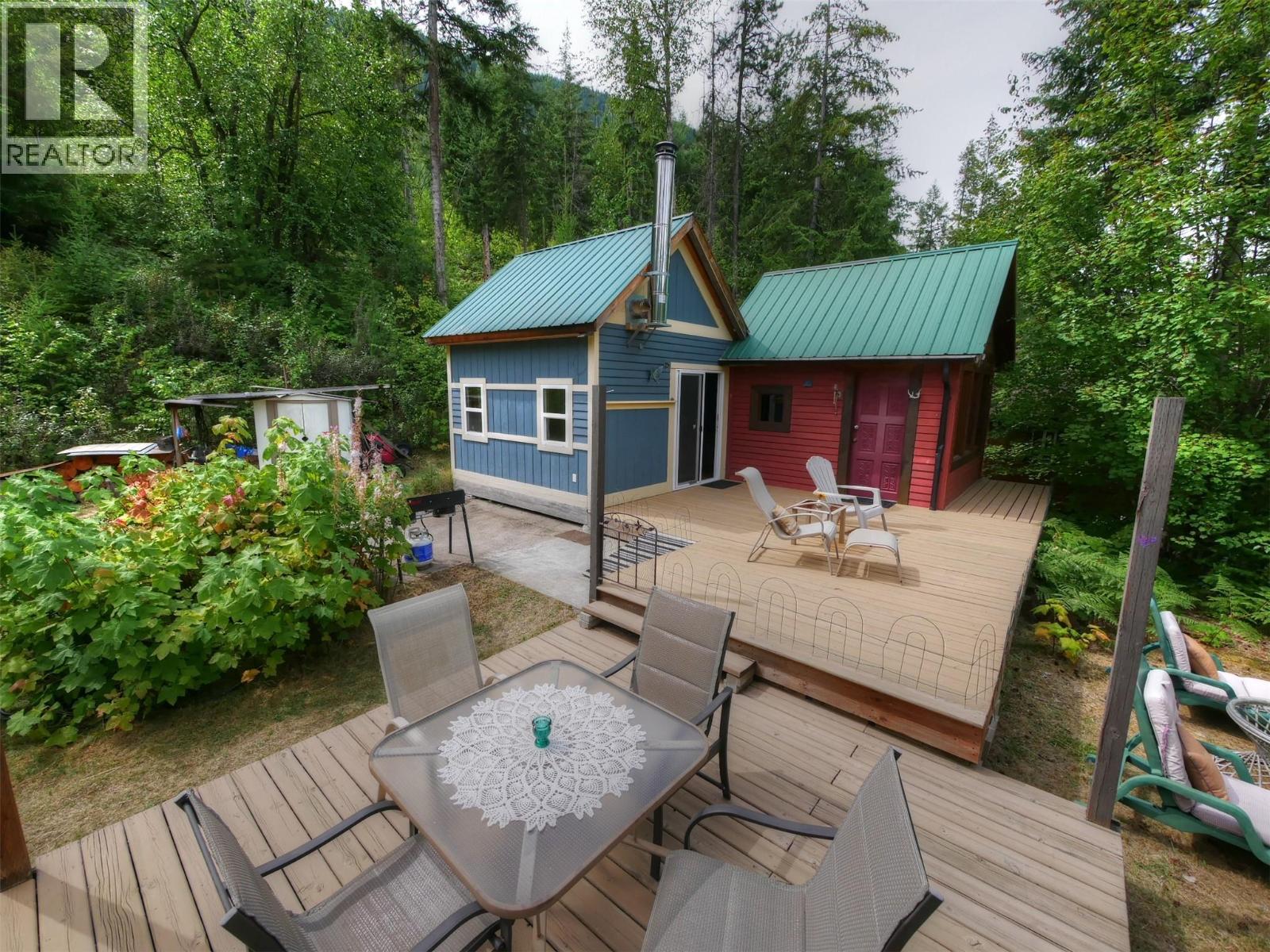 Lot B Coykendahl Road, Castlegar, British Columbia  V1N 3H3 - Photo 4 - 10358793