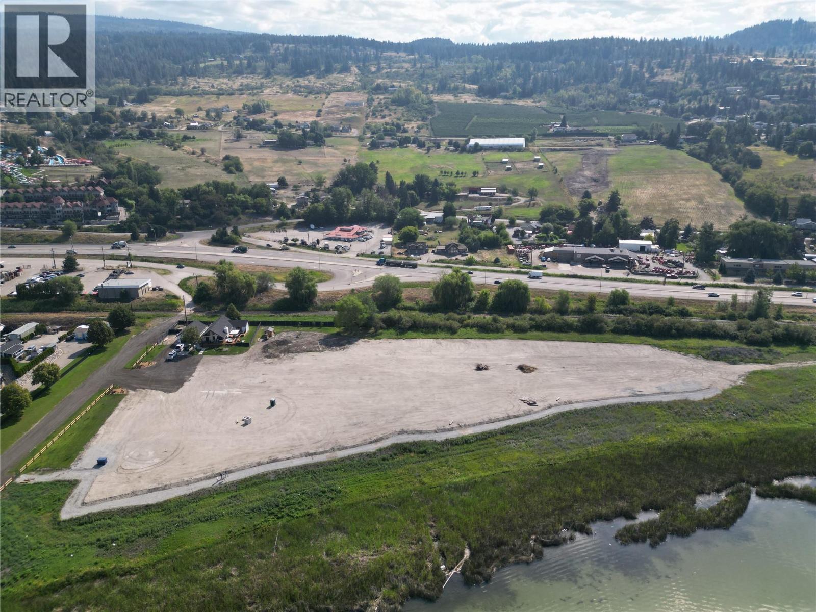 7850 Redwing Road, Vernon, British Columbia  V1B 3W6 - Photo 11 - 10358644