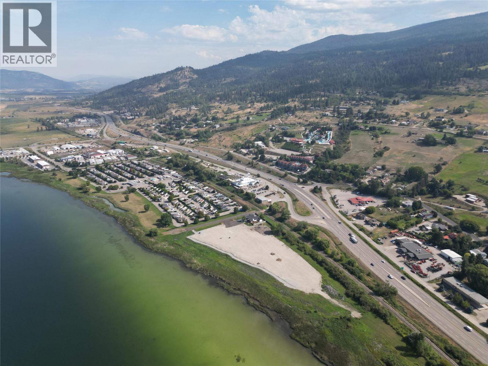 7850 Redwing Road, Vernon, British Columbia  V1B 3W6 - Photo 17 - 10358644