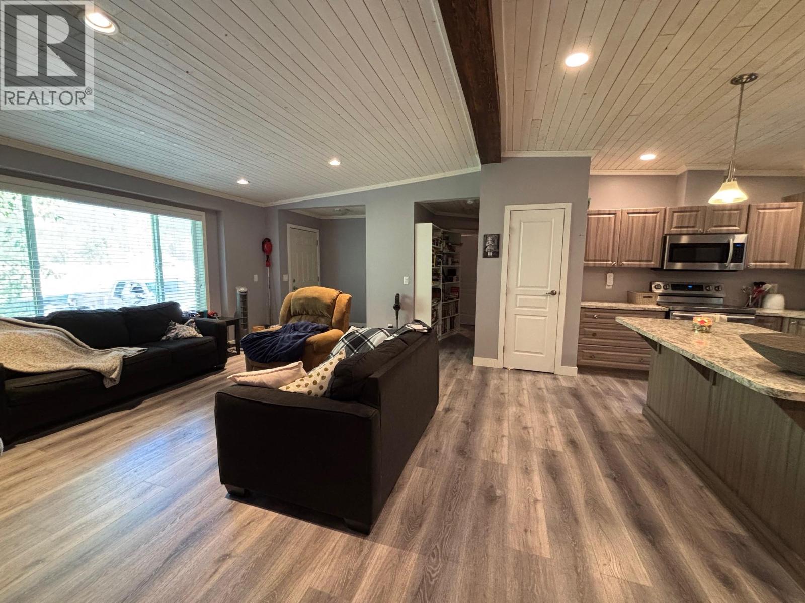 3520 33 Highway, Westbridge, British Columbia  V0H 1Y0 - Photo 11 - 10358820