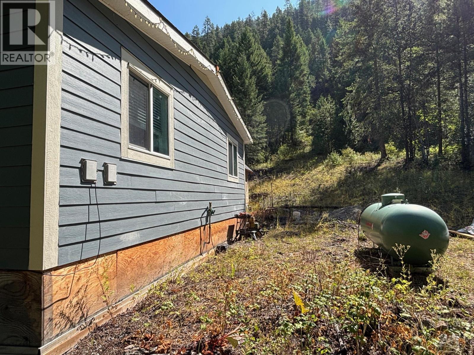 3520 33 Highway, Westbridge, British Columbia  V0H 1Y0 - Photo 17 - 10358820