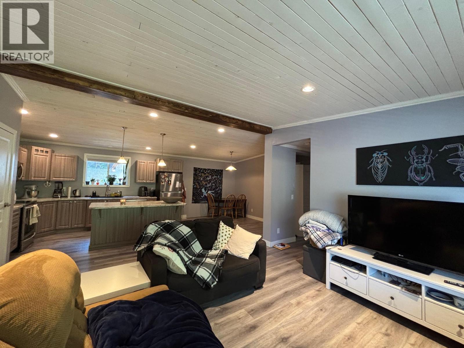 3520 33 Highway, Westbridge, British Columbia  V0H 1Y0 - Photo 5 - 10358820