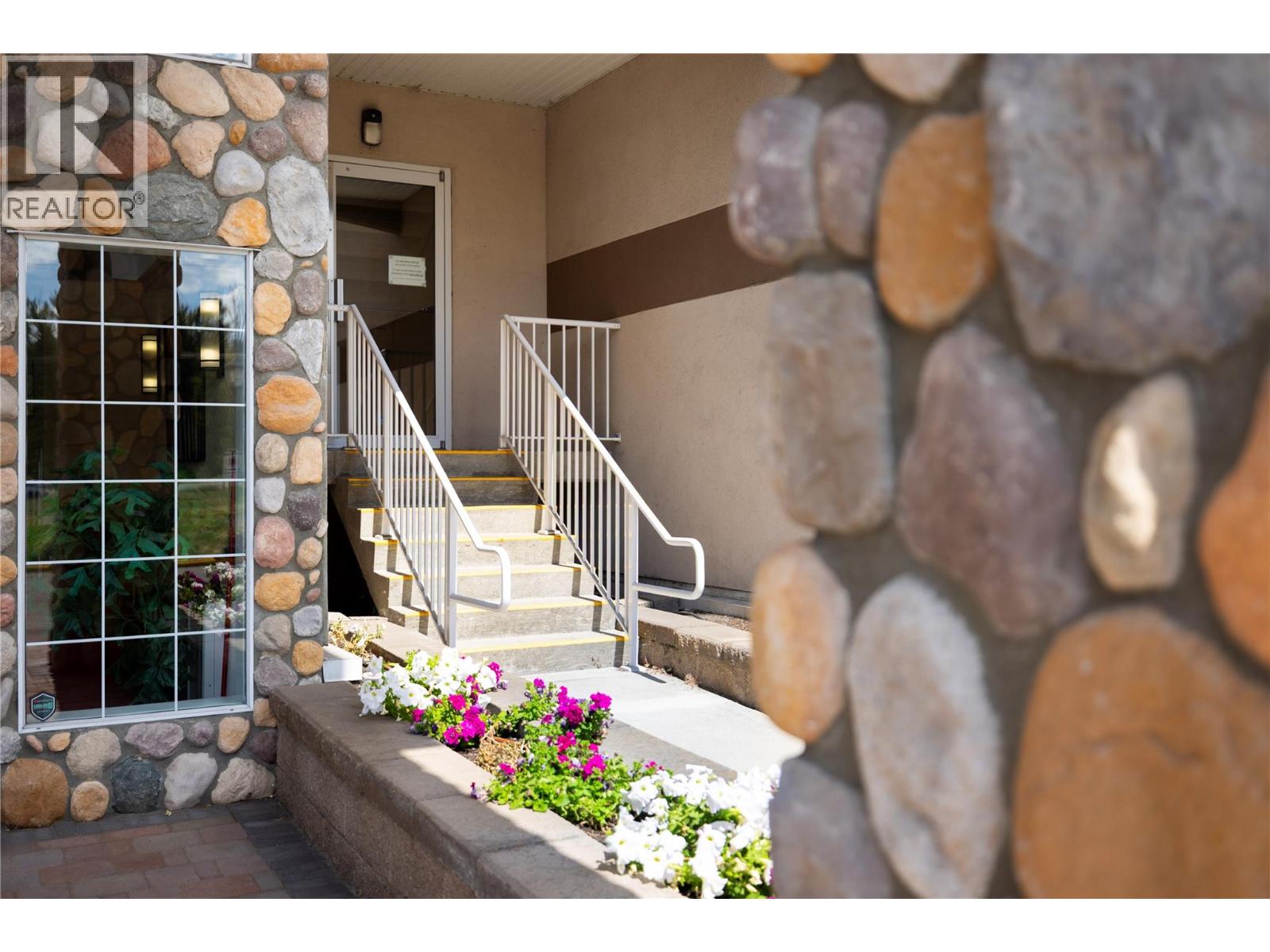 1966 Durnin Road Unit# 801, Kelowna, British Columbia  V1X 7Z2 - Photo 37 - 10358663