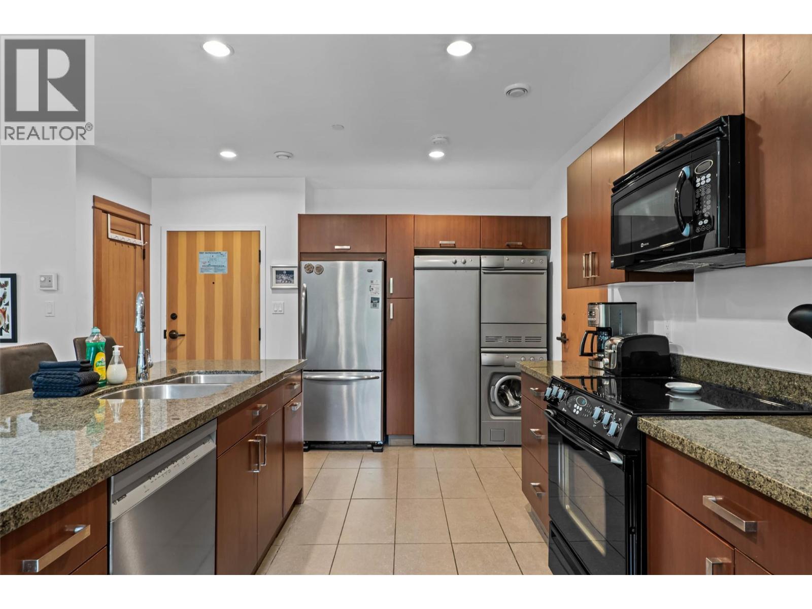 3270 Village Way Unit# 304, Sun Peaks, British Columbia  V0E 5N0 - Photo 5 - 10358874