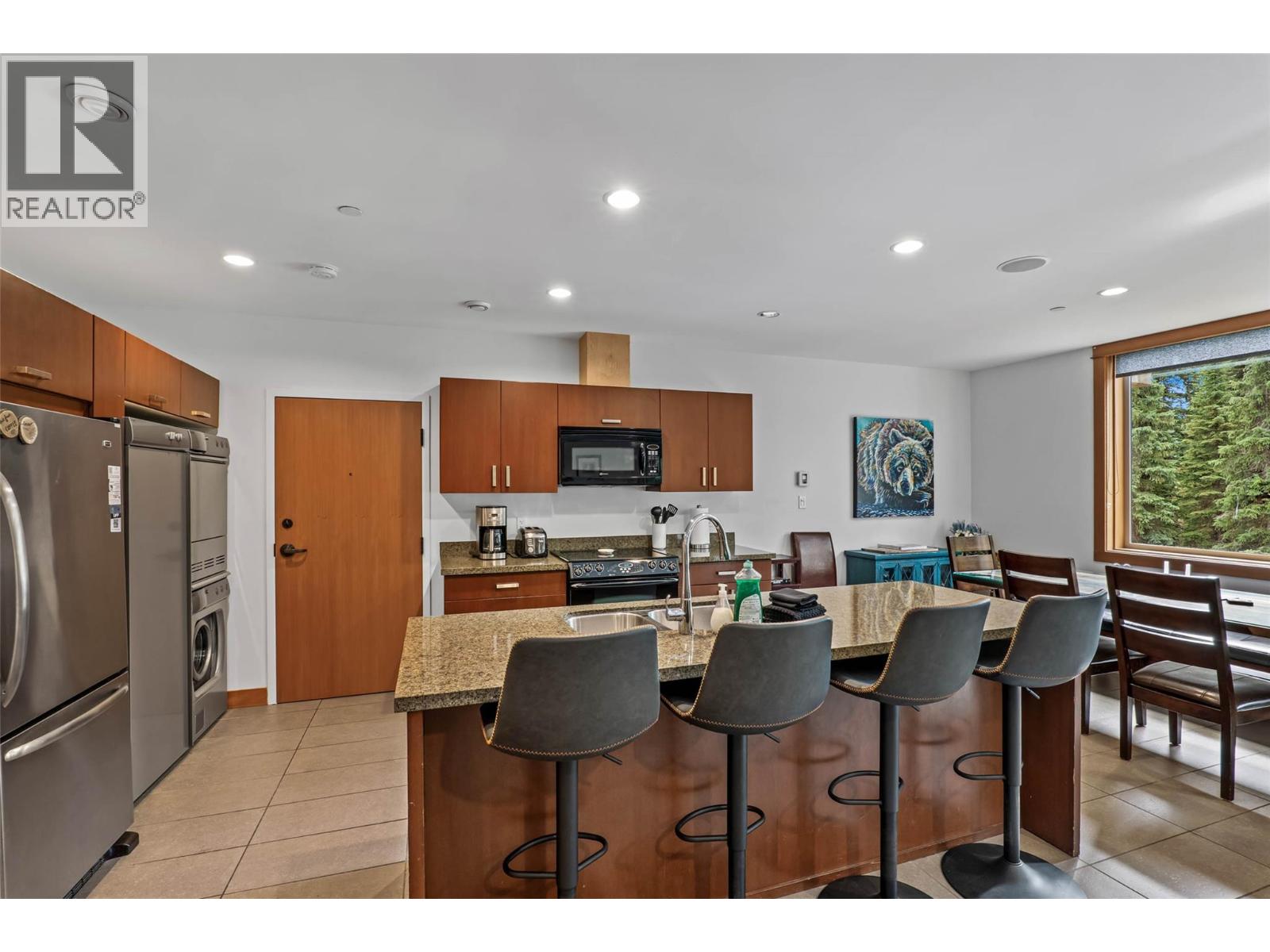 3270 Village Way Unit# 304, Sun Peaks, British Columbia  V0E 5N0 - Photo 6 - 10358874