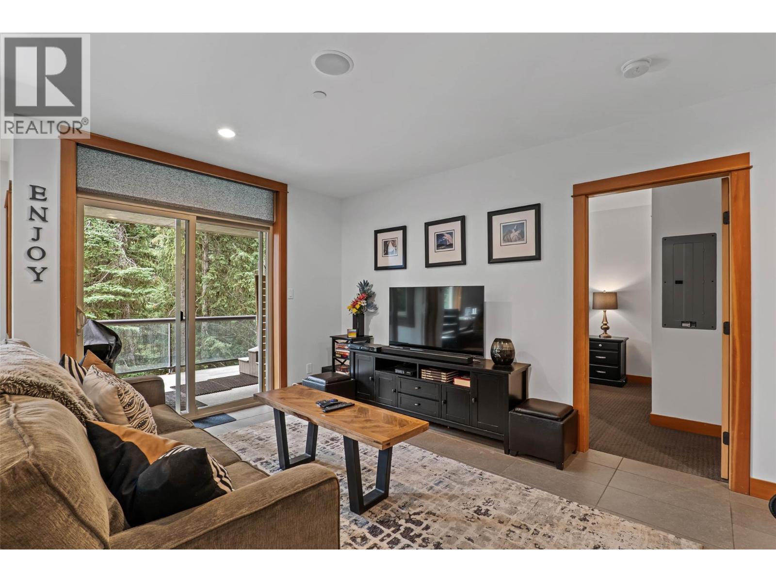 3270 Village Way Unit# 304, Sun Peaks, British Columbia  V0E 5N0 - Photo 7 - 10358874