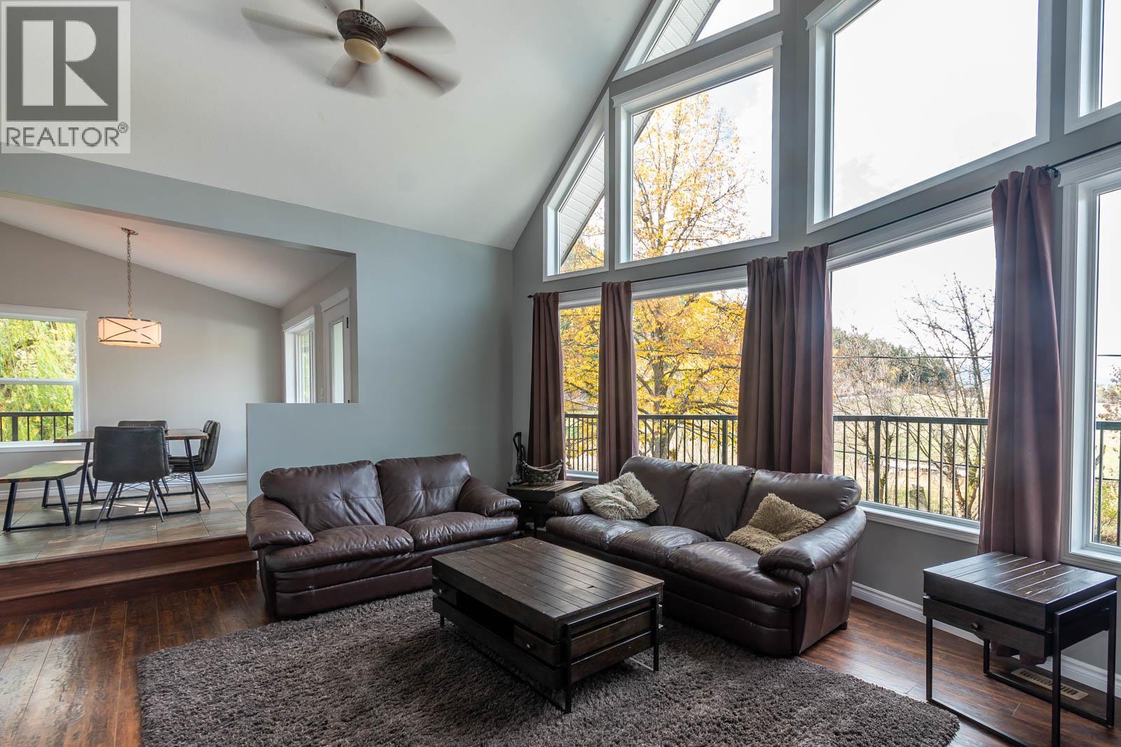 2234 Tappen Notch Hill Road, Tappen, British Columbia  V0E 2W1 - Photo 33 - 10345083