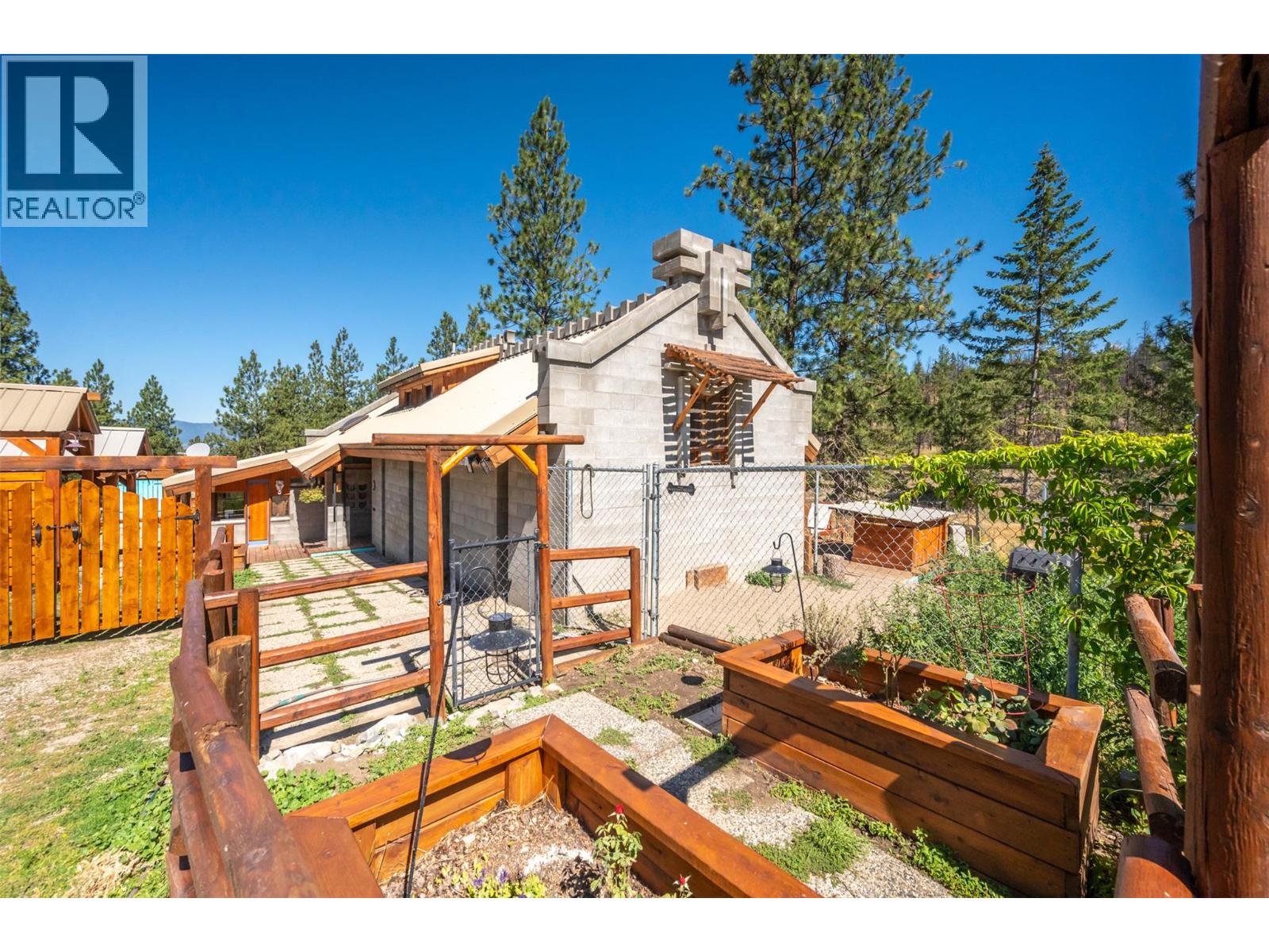 156 Porcupine Place, Oliver, British Columbia  V0H 1T8 - Photo 14 - 10359162