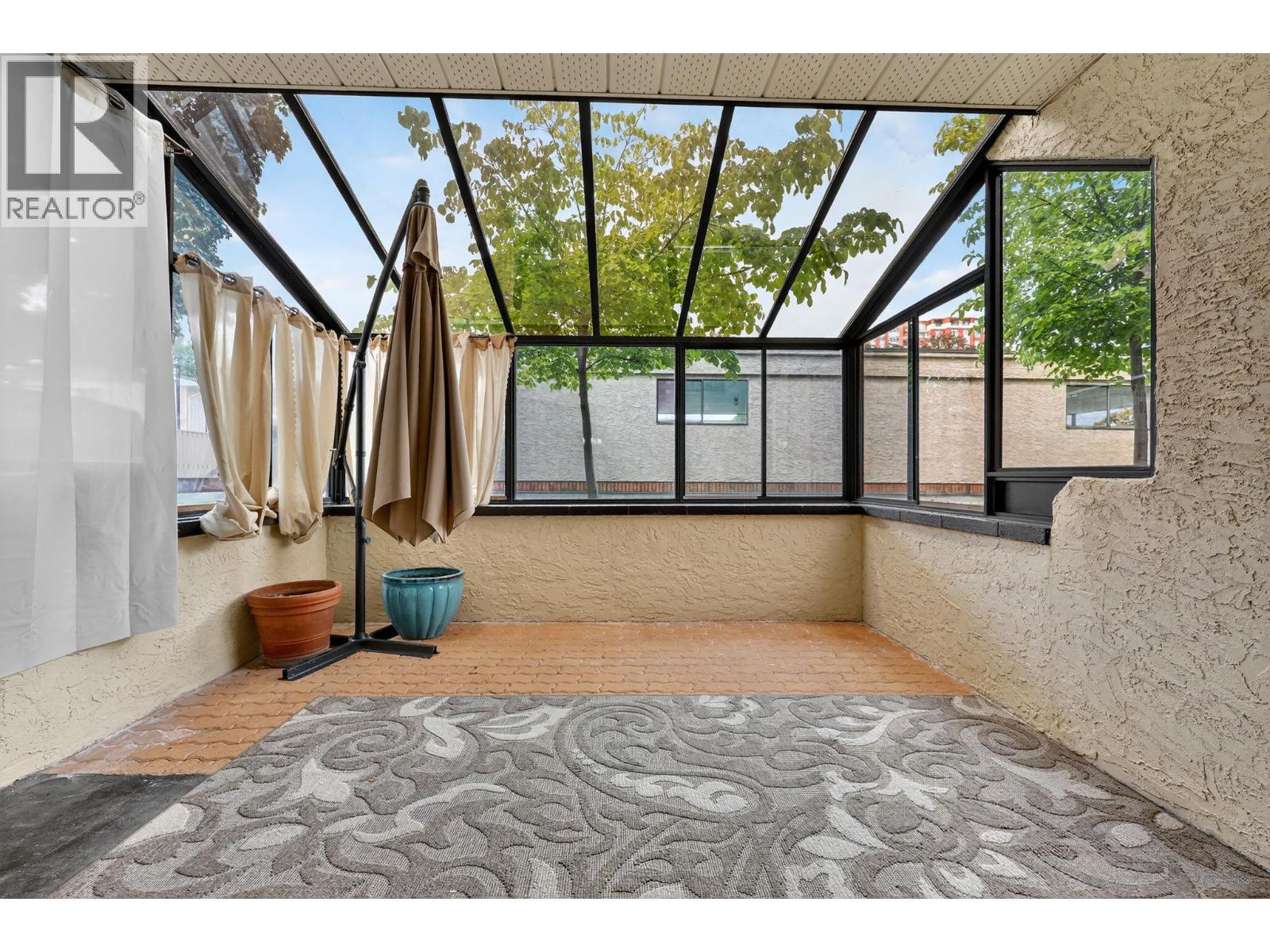 1229 Bernard Avenue Unit# 105, Kelowna, British Columbia  V1Y 6R3 - Photo 25 - 10358804