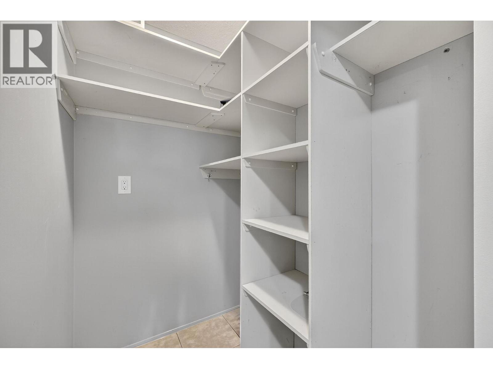 1229 Bernard Avenue Unit# 105, Kelowna, British Columbia  V1Y 6R3 - Photo 28 - 10358804