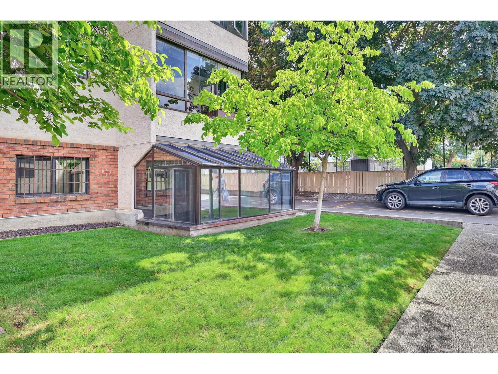 1229 Bernard Avenue Unit# 105, Kelowna, British Columbia  V1Y 6R3 - Photo 32 - 10358804