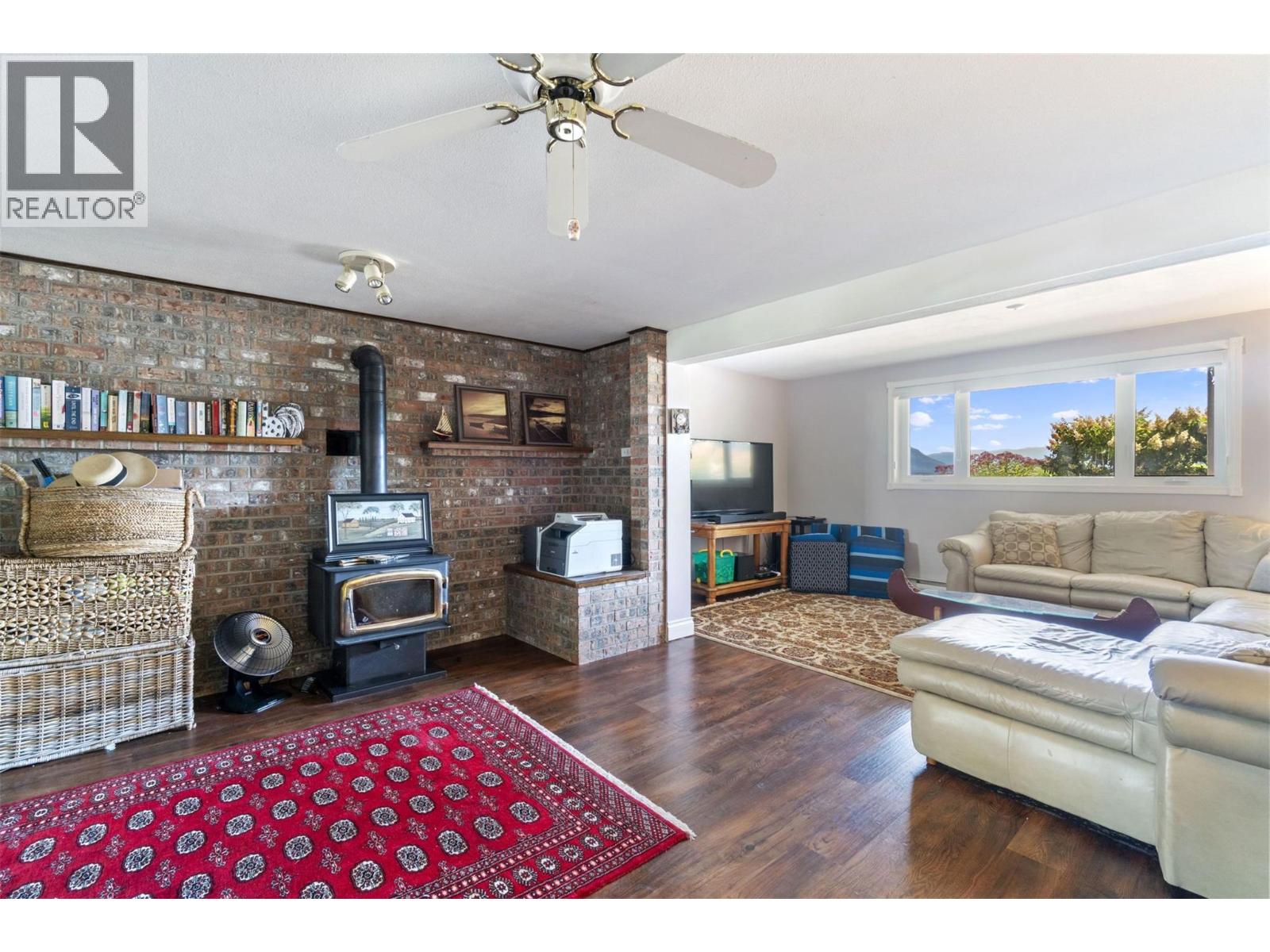 4243 Saratoga Road, Scotch Creek, British Columbia  V0E 1M5 - Photo 39 - 10359239