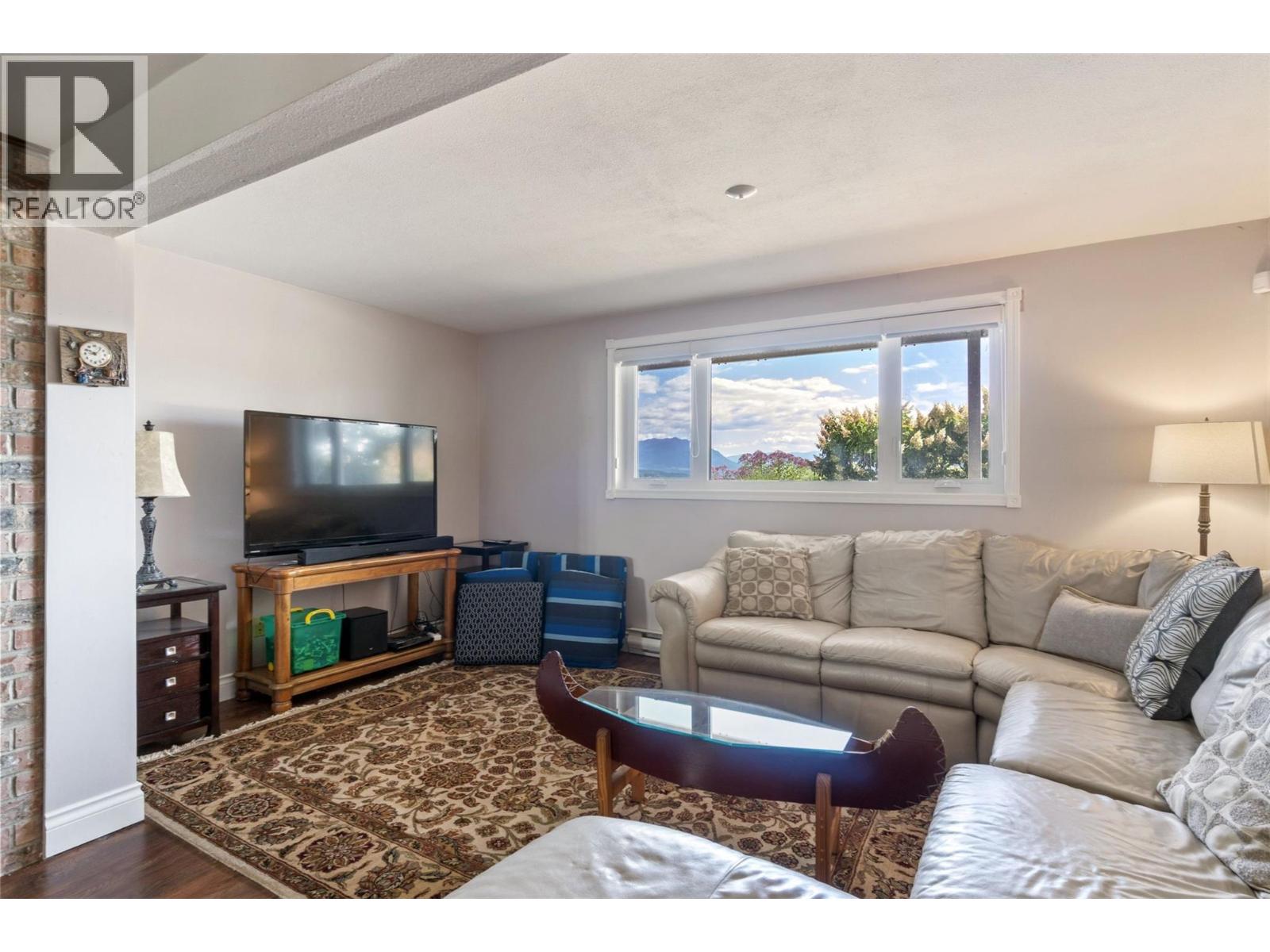 4243 Saratoga Road, Scotch Creek, British Columbia  V0E 1M5 - Photo 40 - 10359239