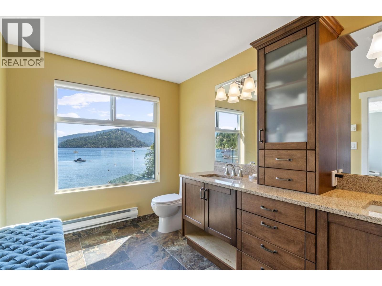 4243 Saratoga Road, Scotch Creek, British Columbia  V0E 1M5 - Photo 53 - 10359239