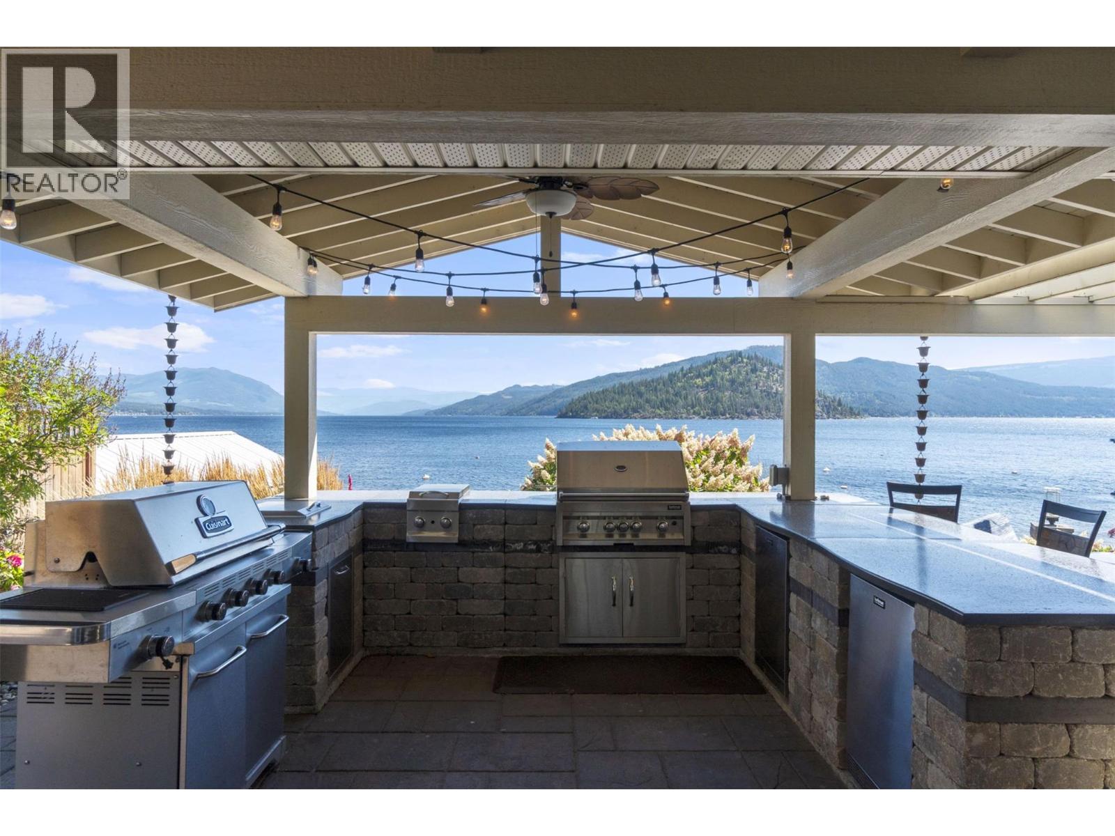 4243 Saratoga Road, Scotch Creek, British Columbia  V0E 1M5 - Photo 82 - 10359239