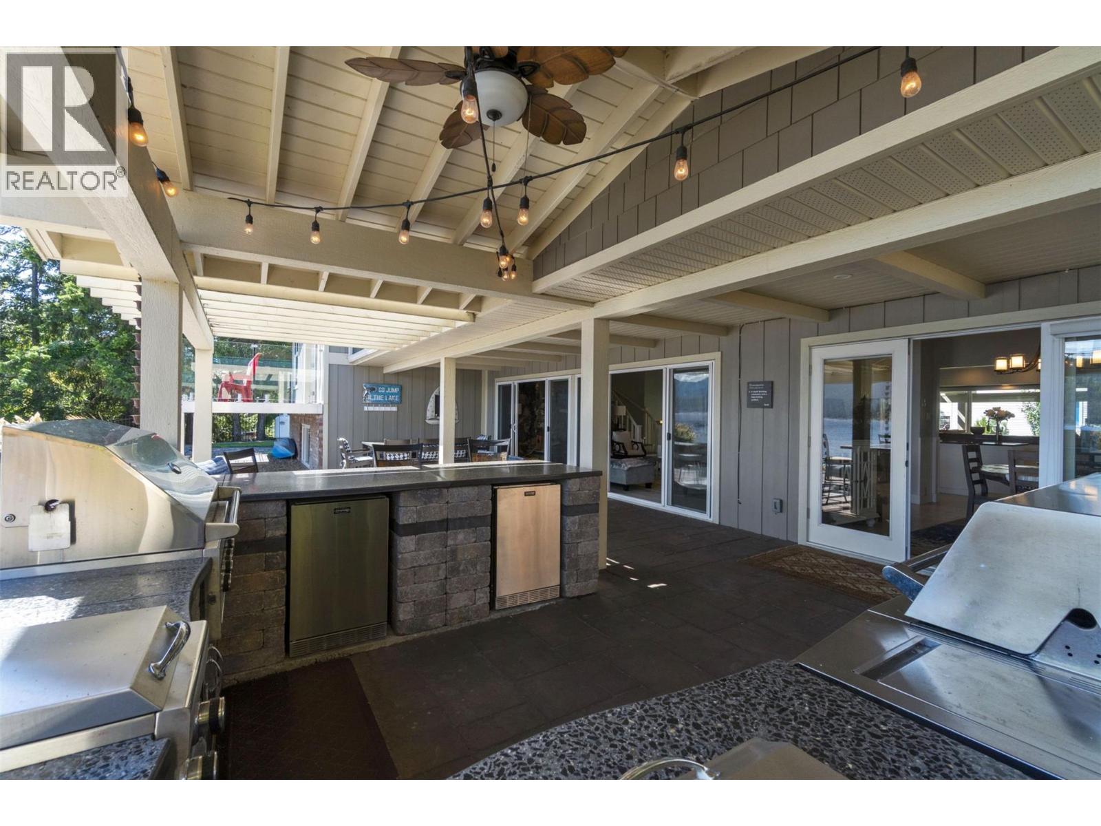 4243 Saratoga Road, Scotch Creek, British Columbia  V0E 1M5 - Photo 83 - 10359239