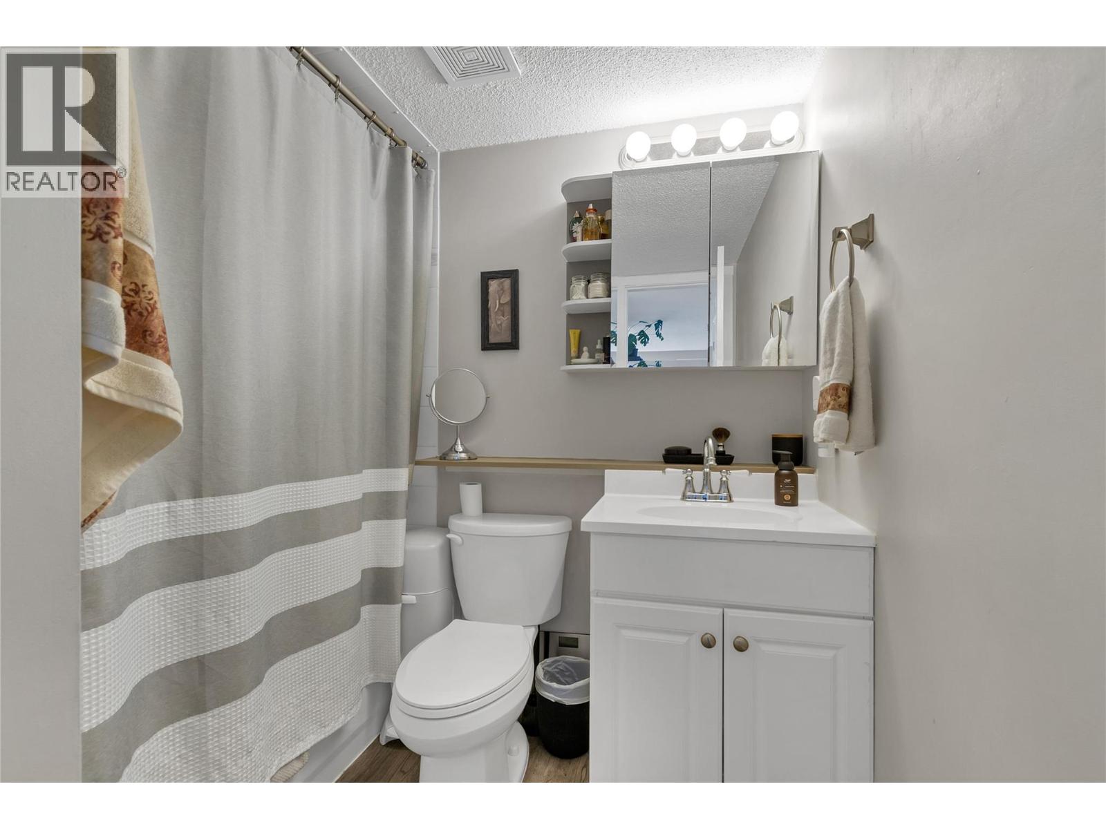 4103 Alexis Park Drive Unit# 101, Vernon, British Columbia  V1T 6H2 - Photo 17 - 10359153