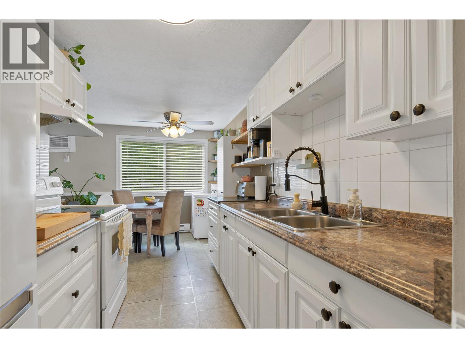 4103 Alexis Park Drive Unit# 101, Vernon, British Columbia  V1T 6H2 - Photo 3 - 10359153