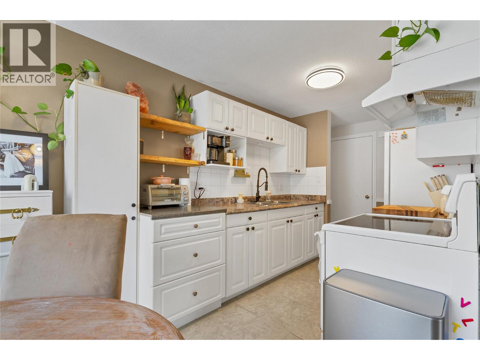 4103 Alexis Park Drive Unit# 101, Vernon, British Columbia  V1T 6H2 - Photo 7 - 10359153