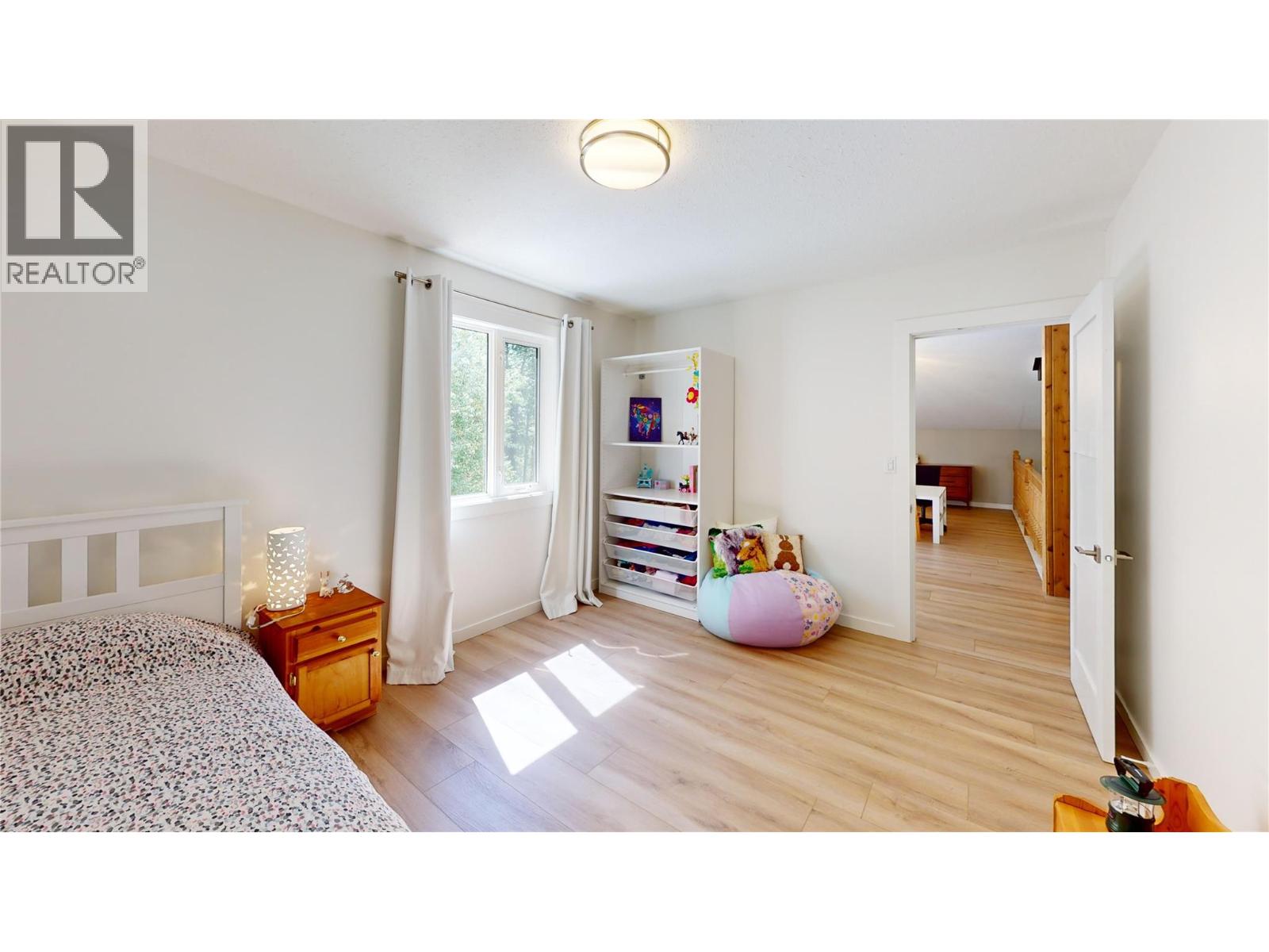 7392 8th Avenue, Hosmer, British Columbia  V0B 1M5 - Photo 39 - 10359204