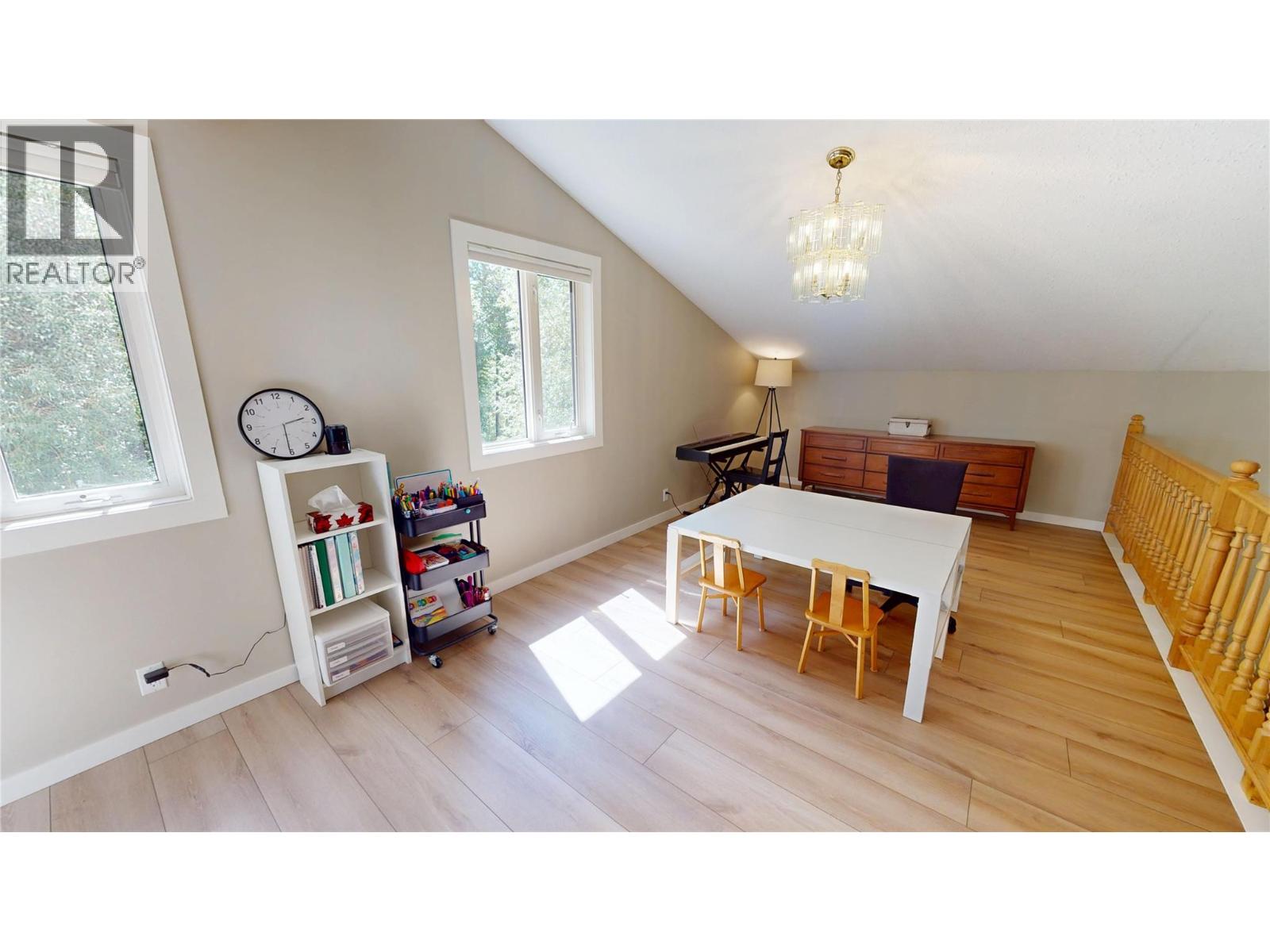 7392 8th Avenue, Hosmer, British Columbia  V0B 1M5 - Photo 40 - 10359204