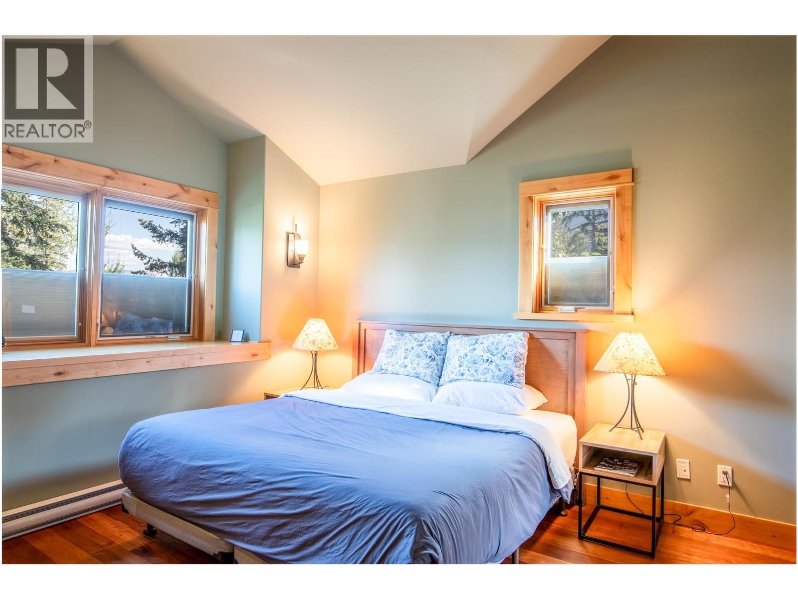 1590 Golden Avenue, Golden, British Columbia  V0A 1H0 - Photo 11 - 10359286