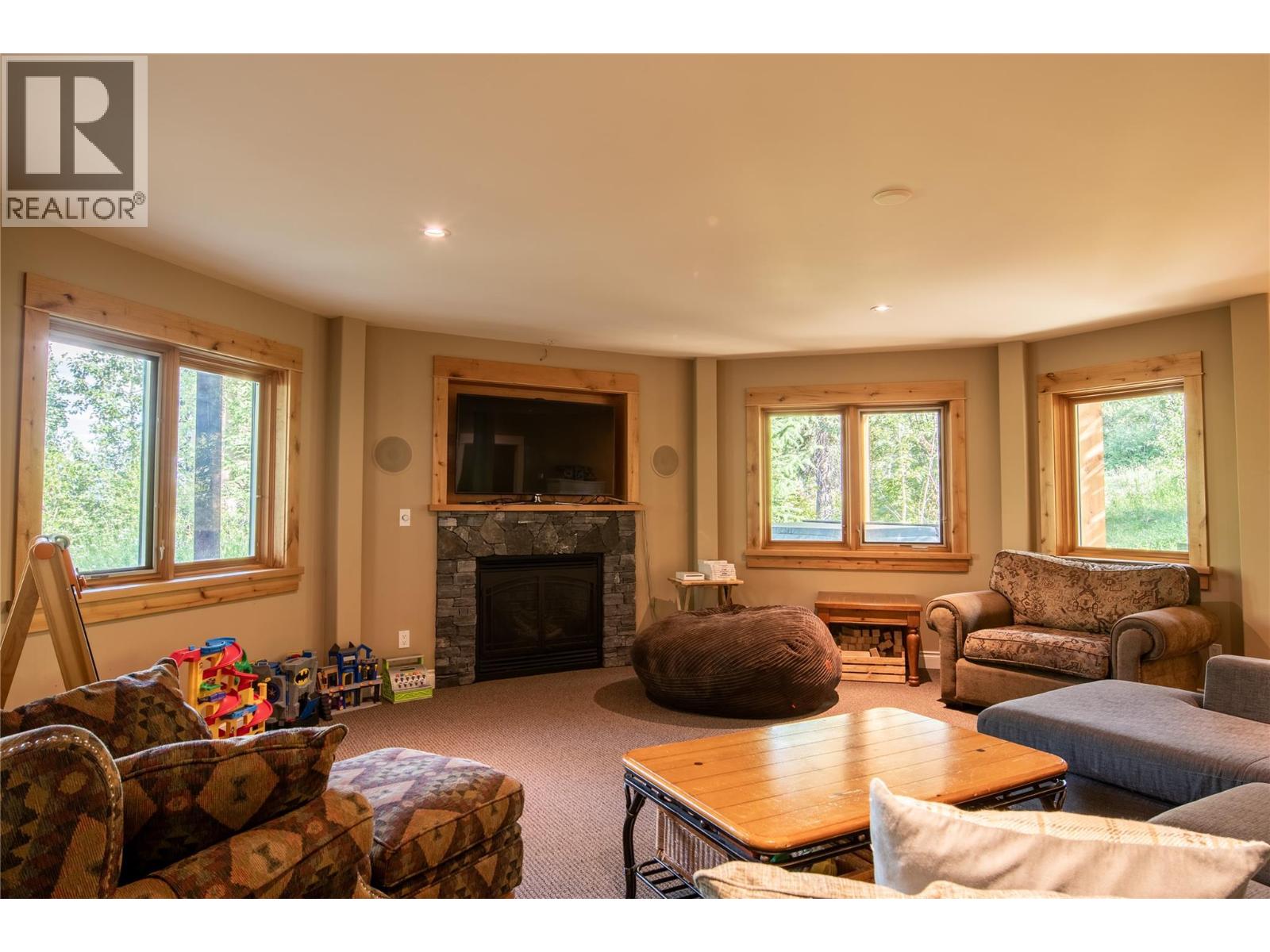 1590 Golden Avenue, Golden, British Columbia  V0A 1H0 - Photo 26 - 10359286