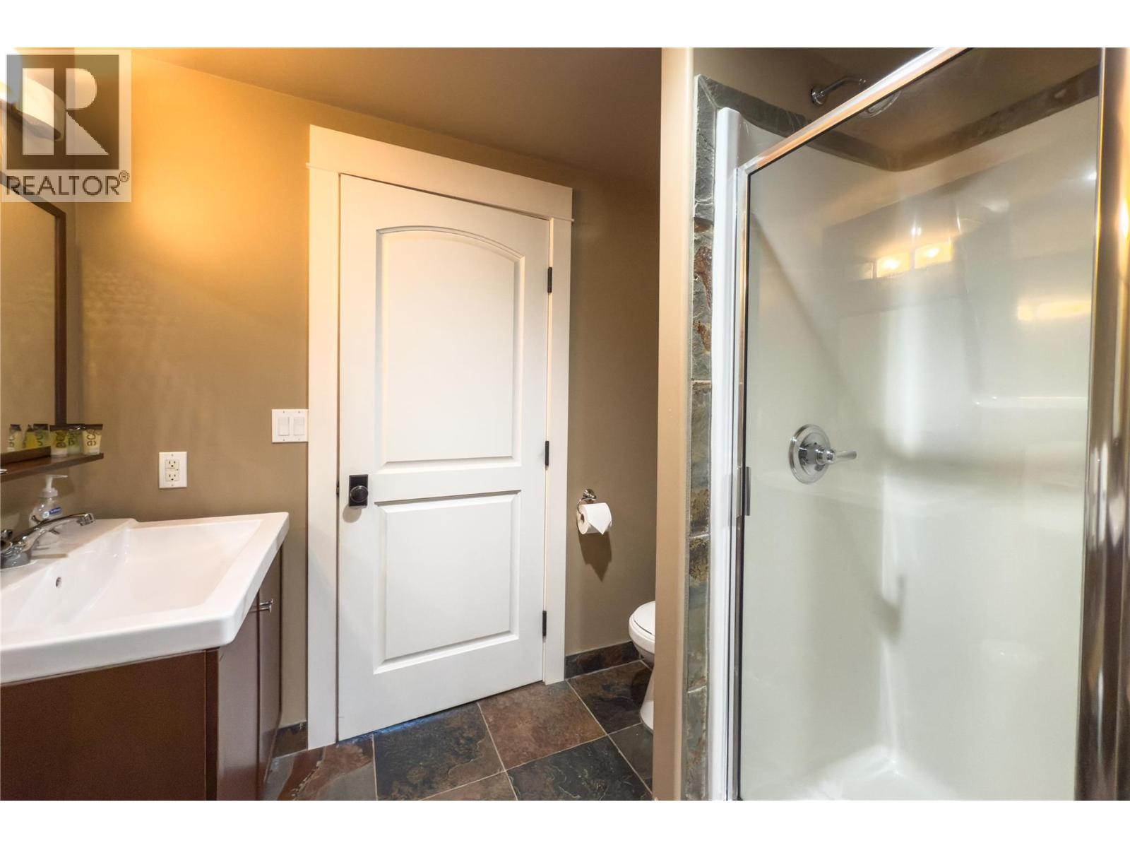 1590 Golden Avenue, Golden, British Columbia  V0A 1H0 - Photo 30 - 10359286