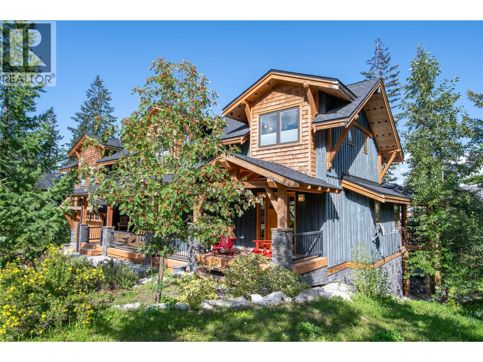 1590 Golden Avenue, Golden, British Columbia  V0A 1H0 - Photo 37 - 10359286