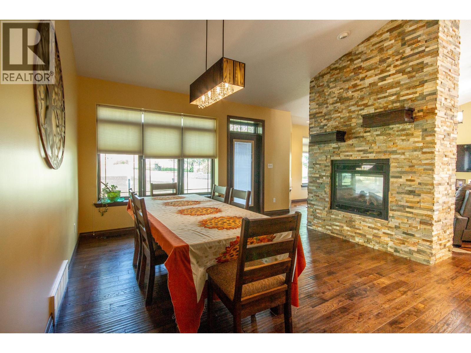 2713 210 Road, Dawson Creek, British Columbia  V1G 4H4 - Photo 14 - 10359356