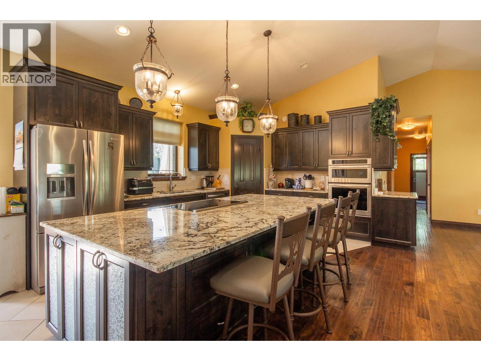 2713 210 Road, Dawson Creek, British Columbia  V1G 4H4 - Photo 5 - 10359356