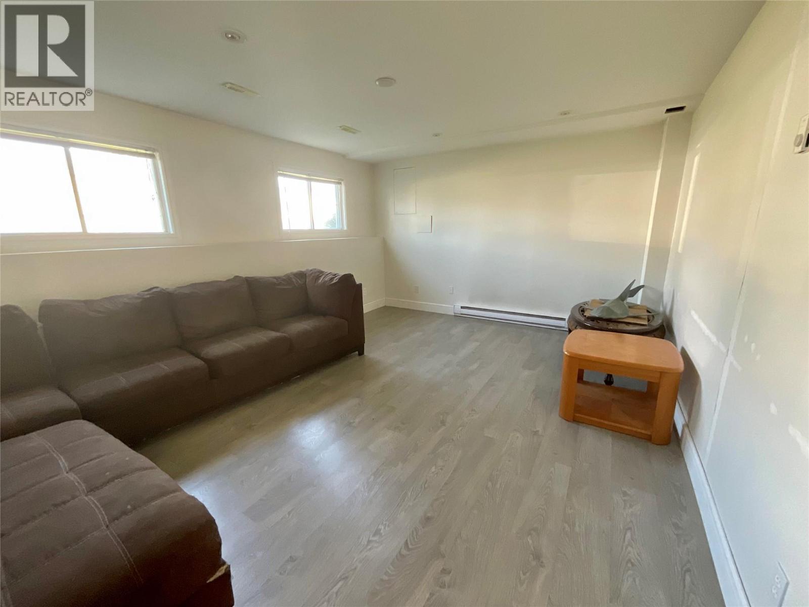 32 Valleyview Place, Tumbler Ridge, British Columbia  V0C 2W0 - Photo 16 - 10358901