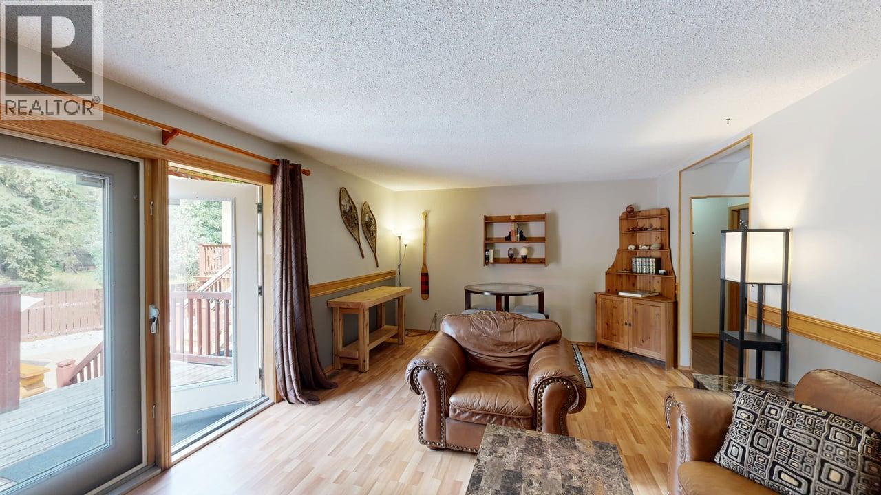 1693 Oberg Johnson Road, Golden, British Columbia  V0A 1H1 - Photo 12 - 10359187