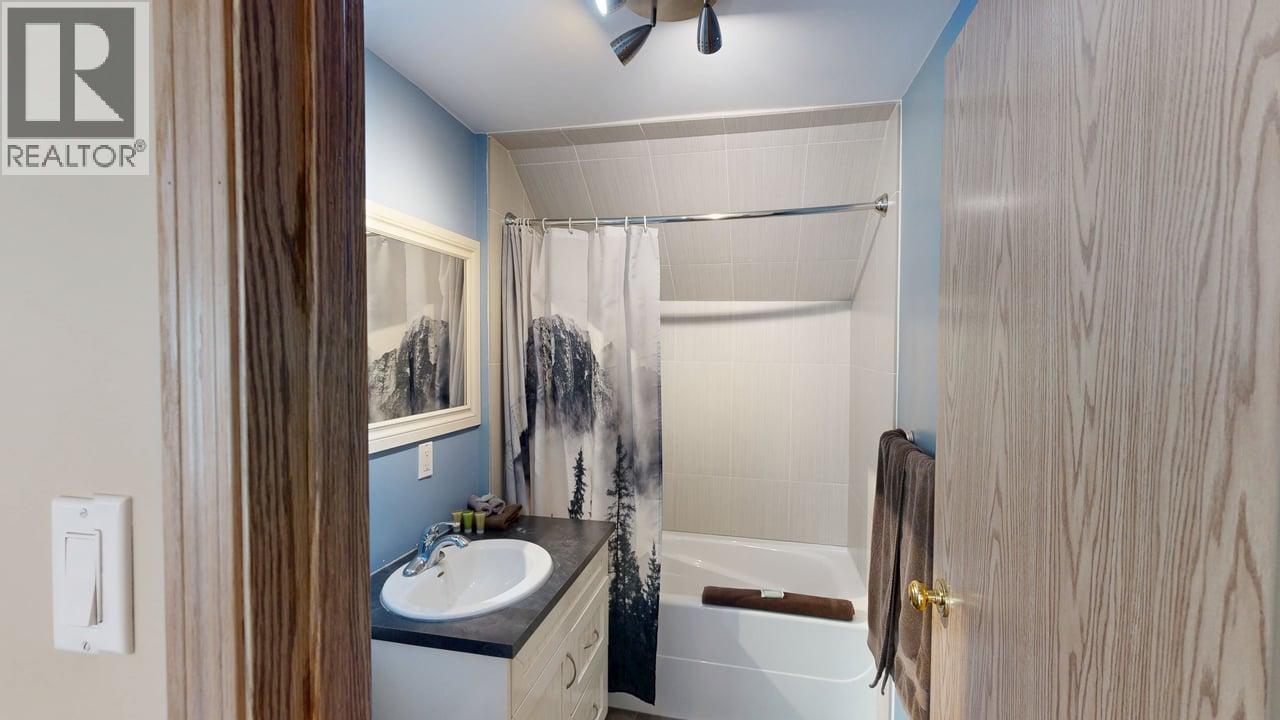 1693 Oberg Johnson Road, Golden, British Columbia  V0A 1H1 - Photo 22 - 10359187