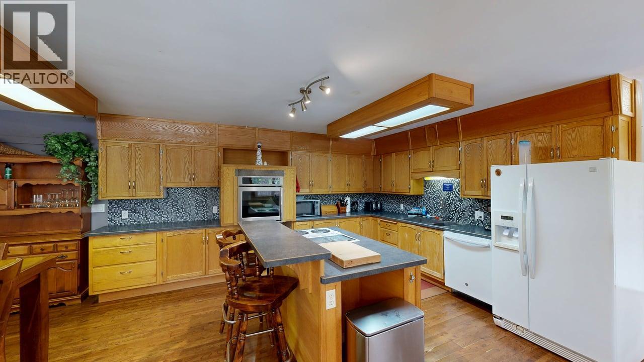 1693 Oberg Johnson Road, Golden, British Columbia  V0A 1H1 - Photo 8 - 10359187