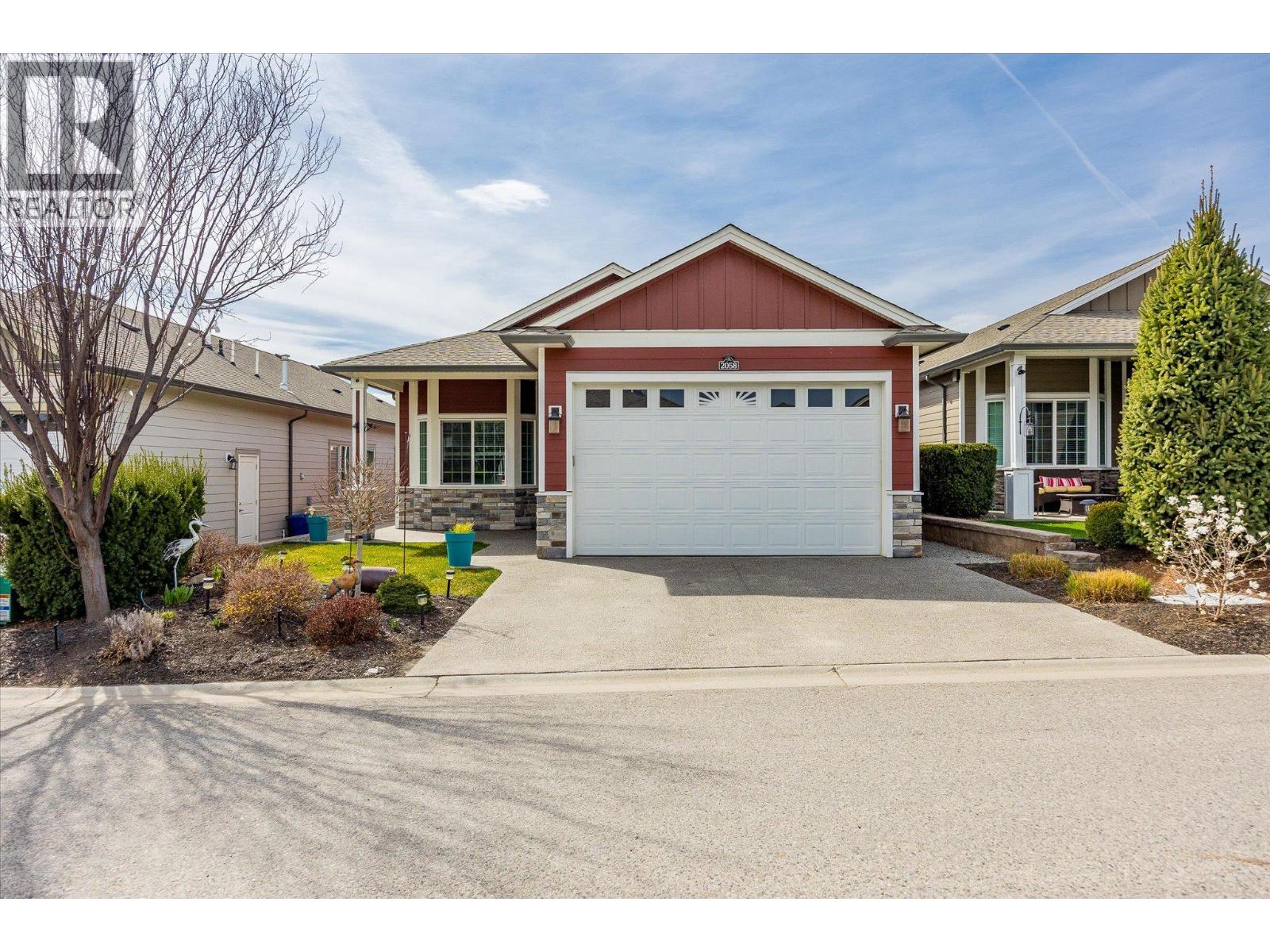 2058 Aspen Drive, Westbank, British Columbia  V4T 3A5 - Photo 1 - 10359109