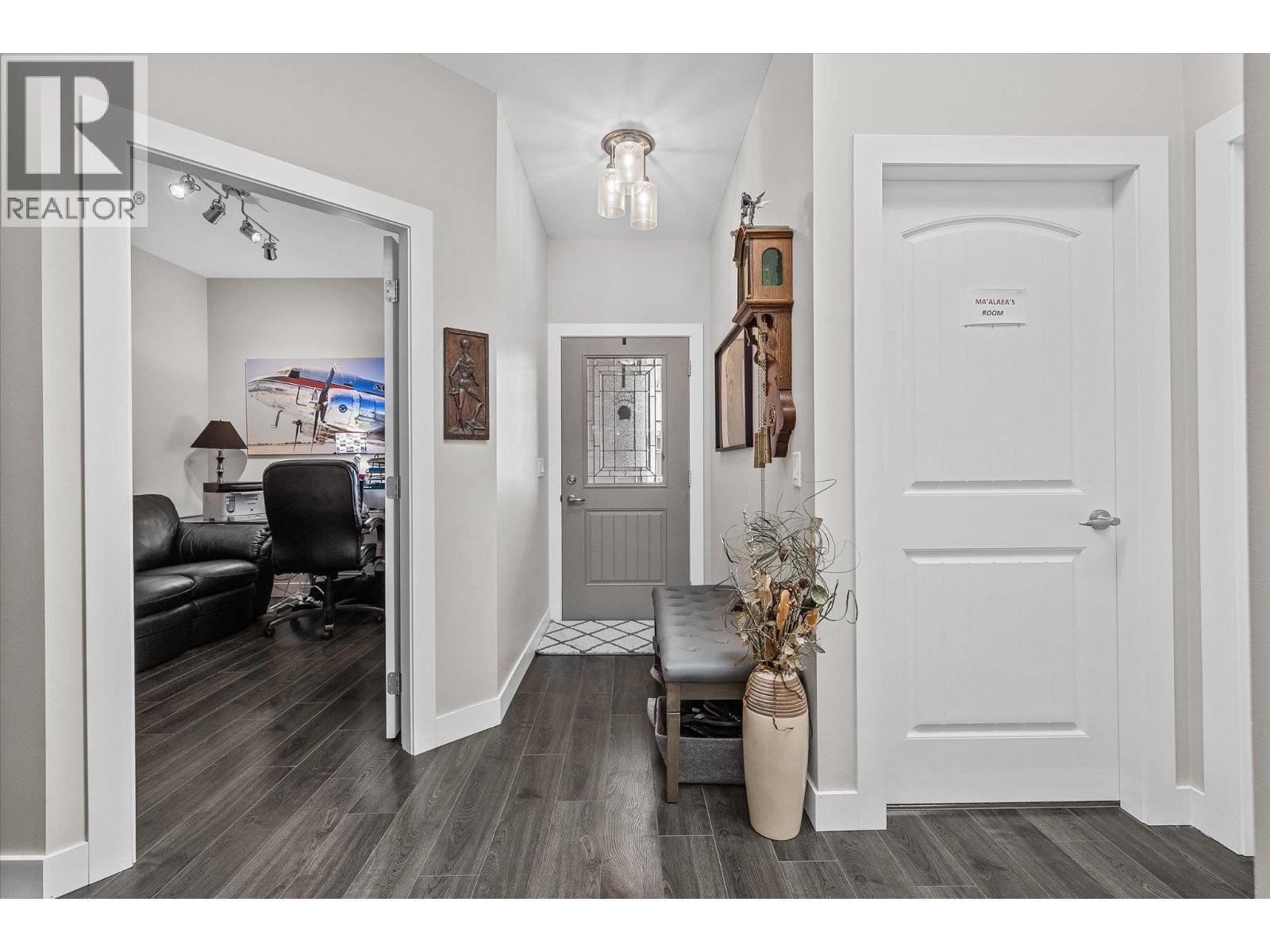 2058 Aspen Drive, Westbank, British Columbia  V4T 3A5 - Photo 5 - 10359109